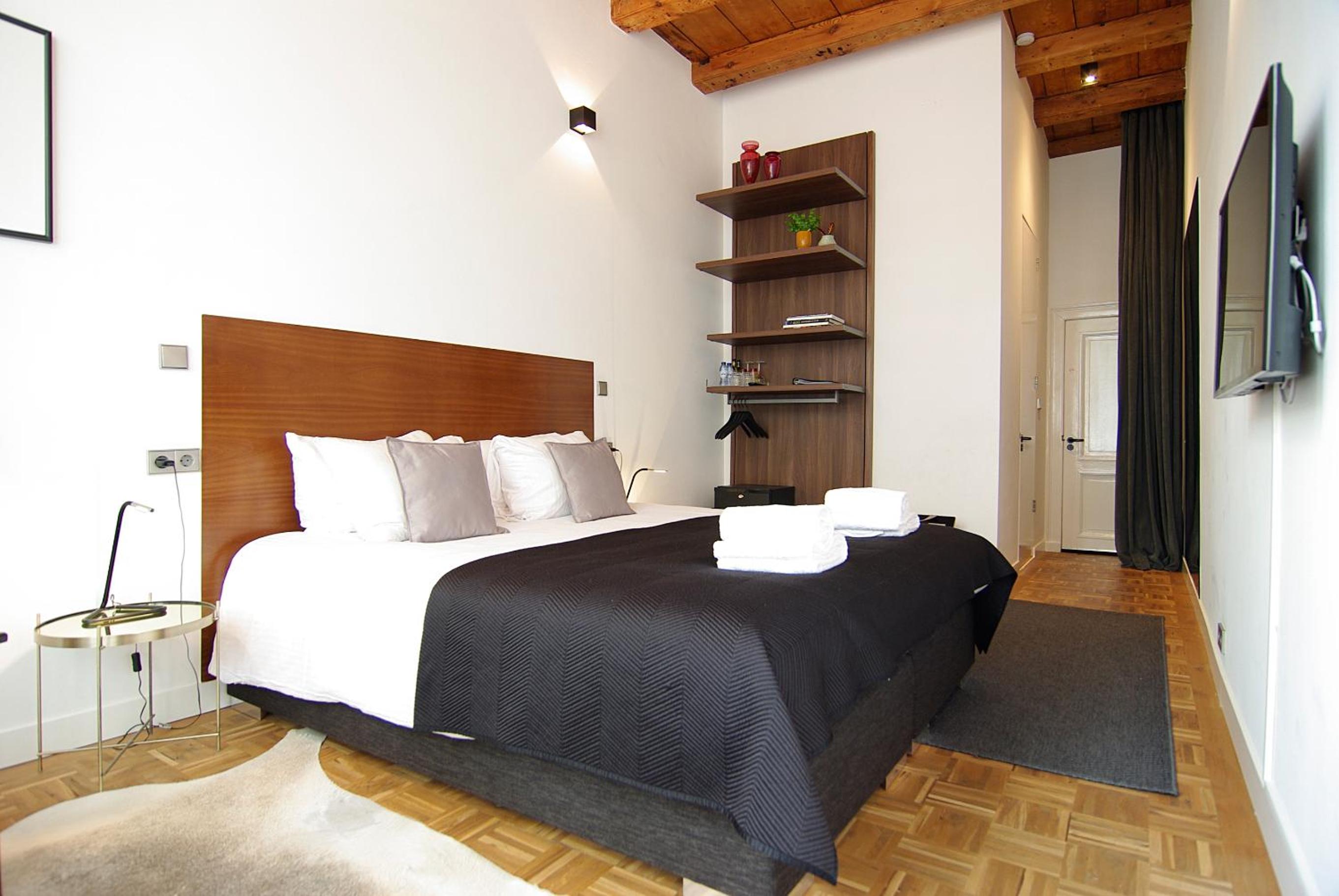 Stuart Luxury Rooms photo 3