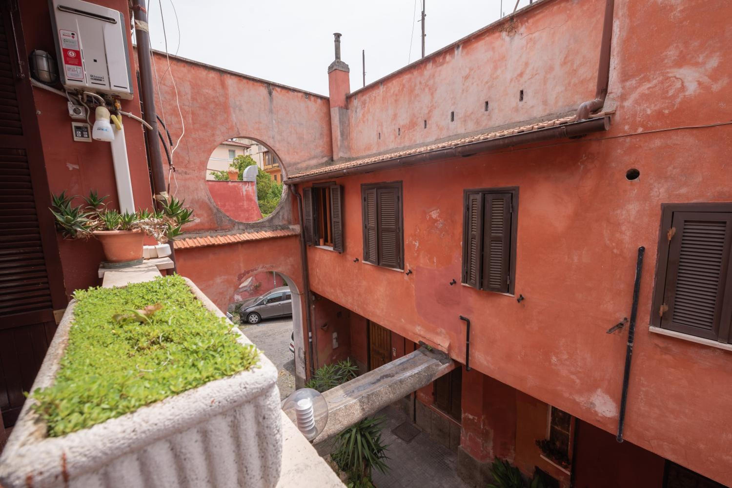 Evelina in Trastevere