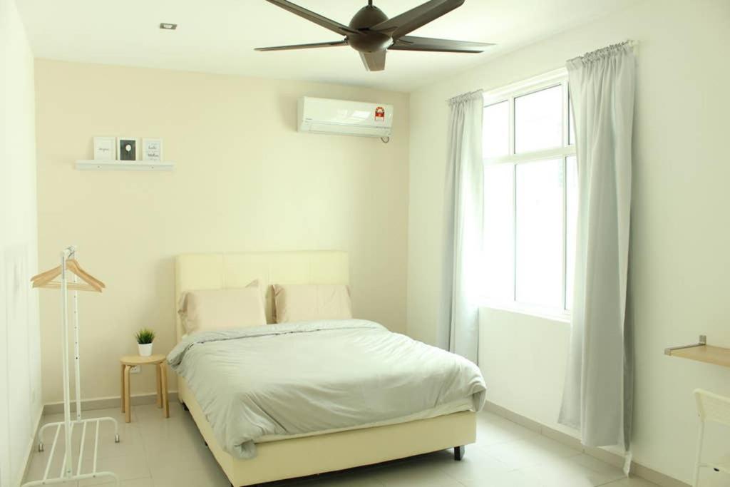 NEW SEAVIEW Cozy Modern Beach House photo 1