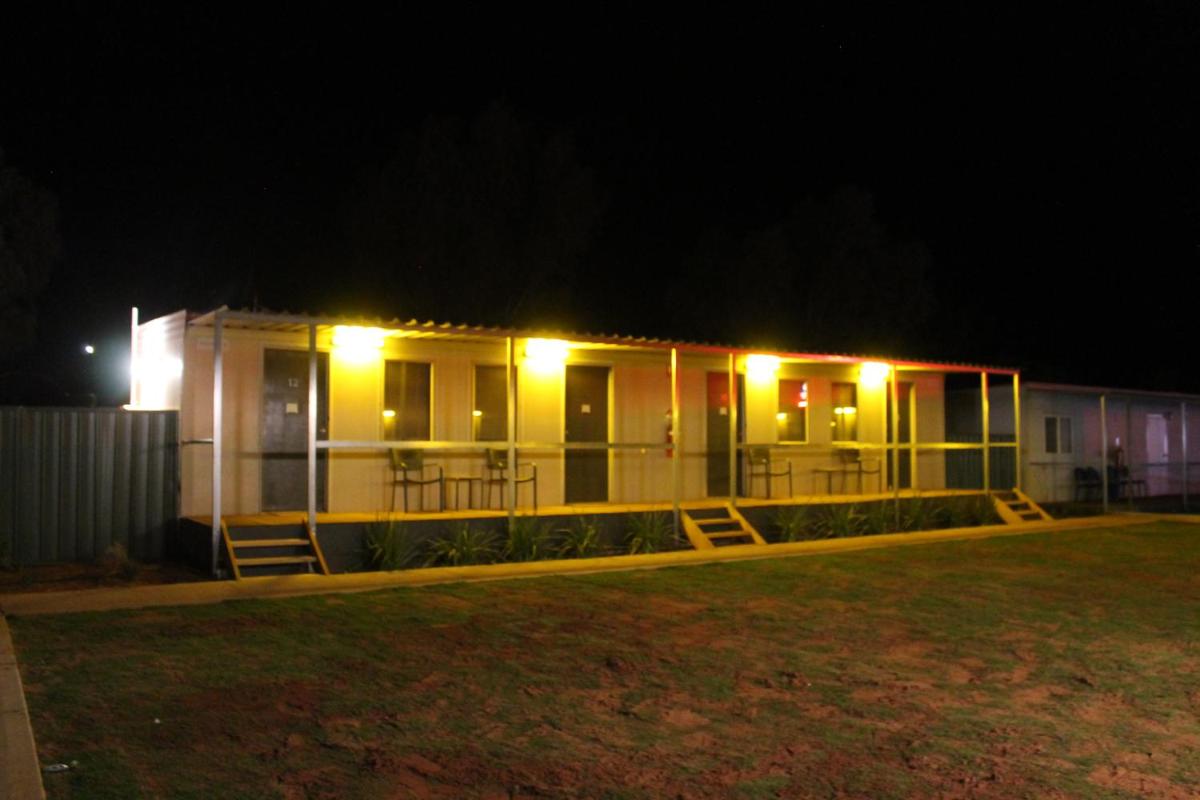 Cue Motel view 3