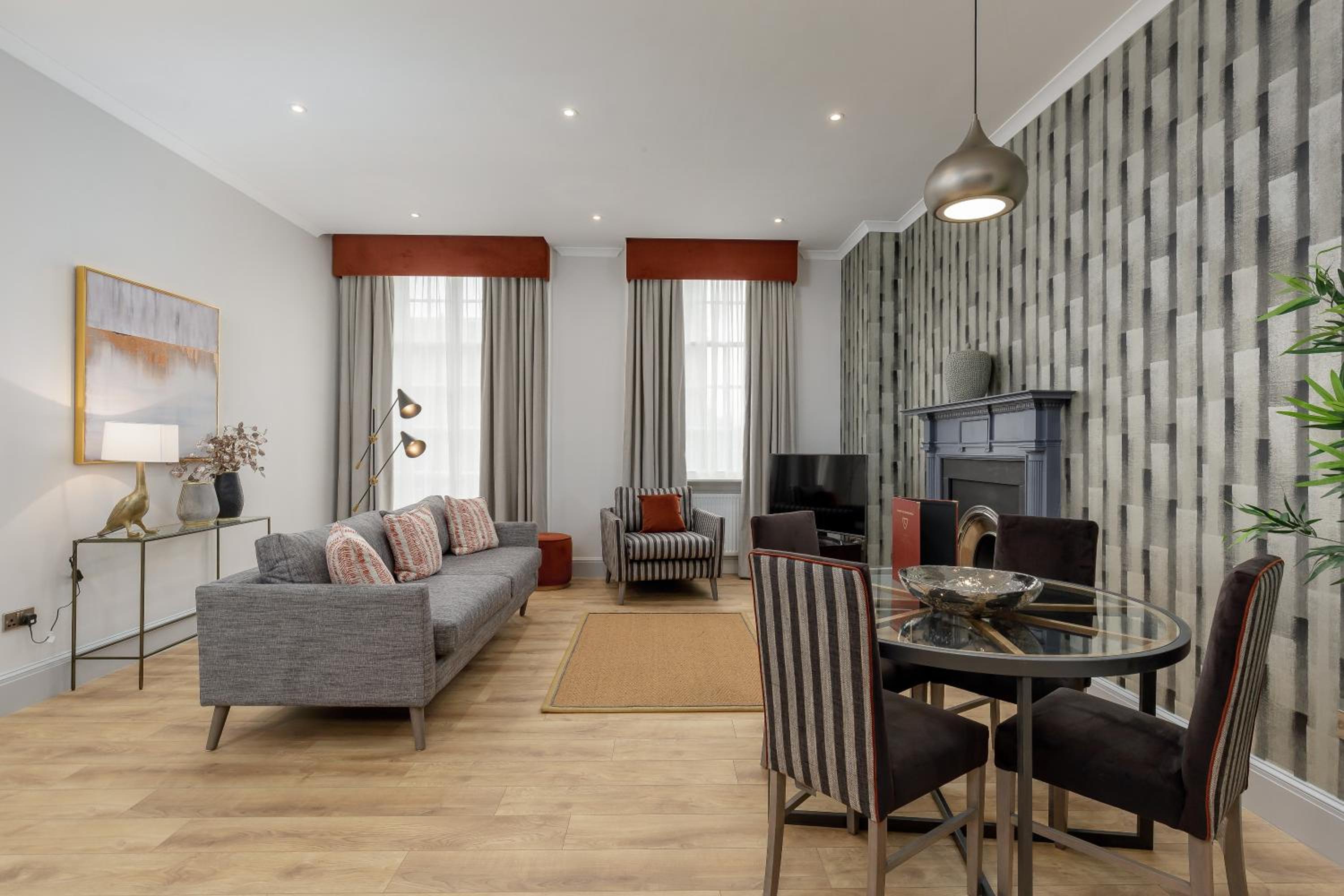 Destiny Scotland - Princes Street Residence