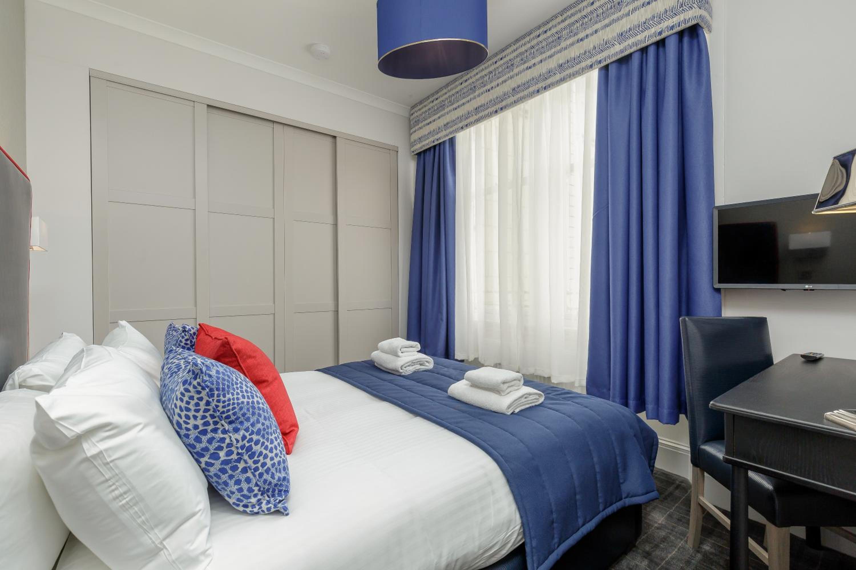 Destiny Scotland - Princes Street Residence