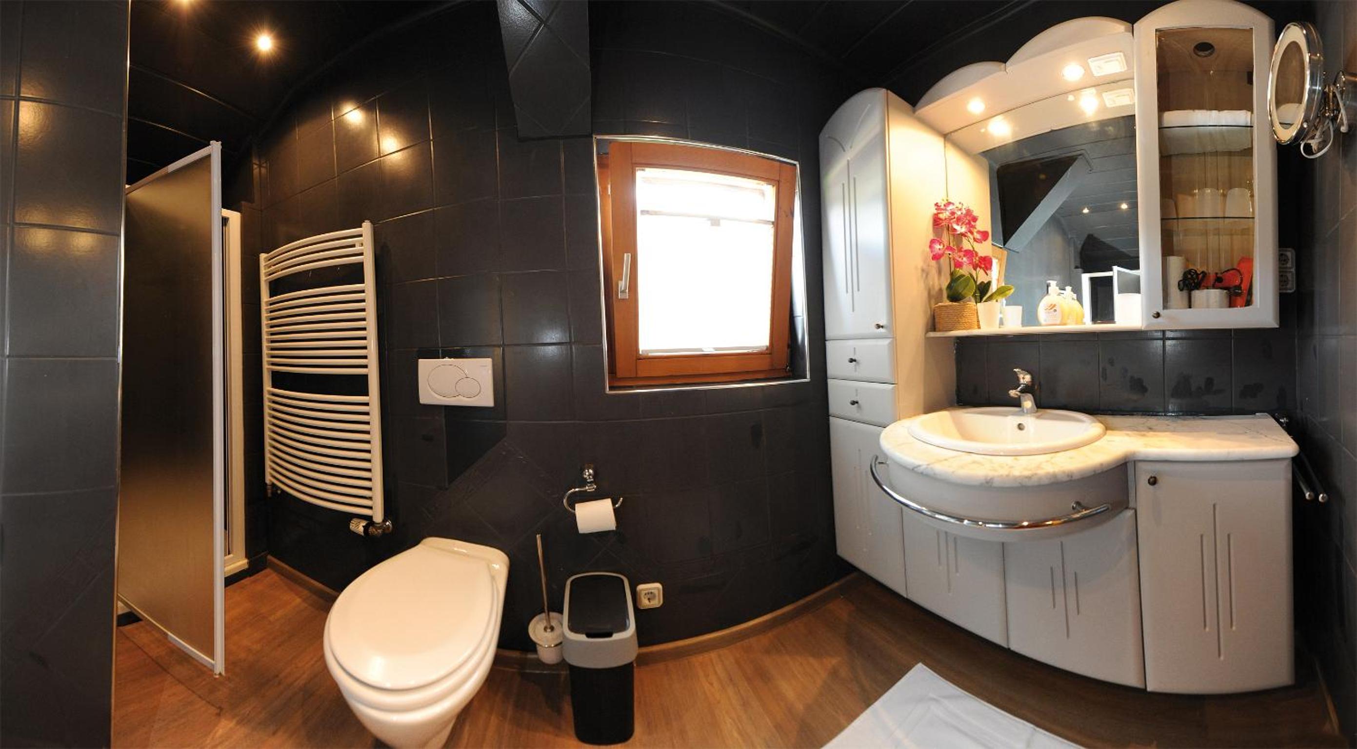 Chalet Gloria - Doppel- und Mehrbettzimmer
