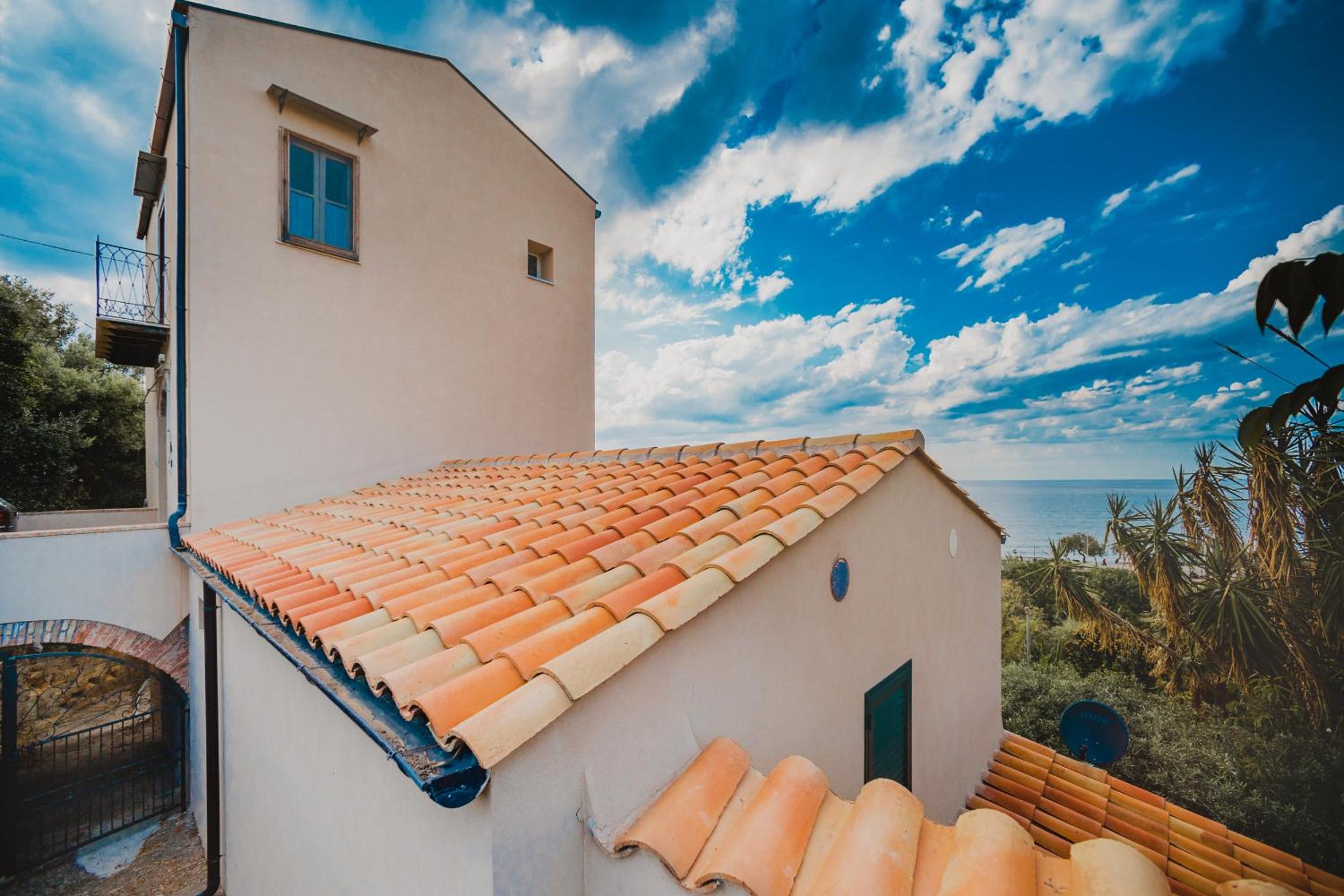 Casa Gallizza con vista mare by Wonderful Italy