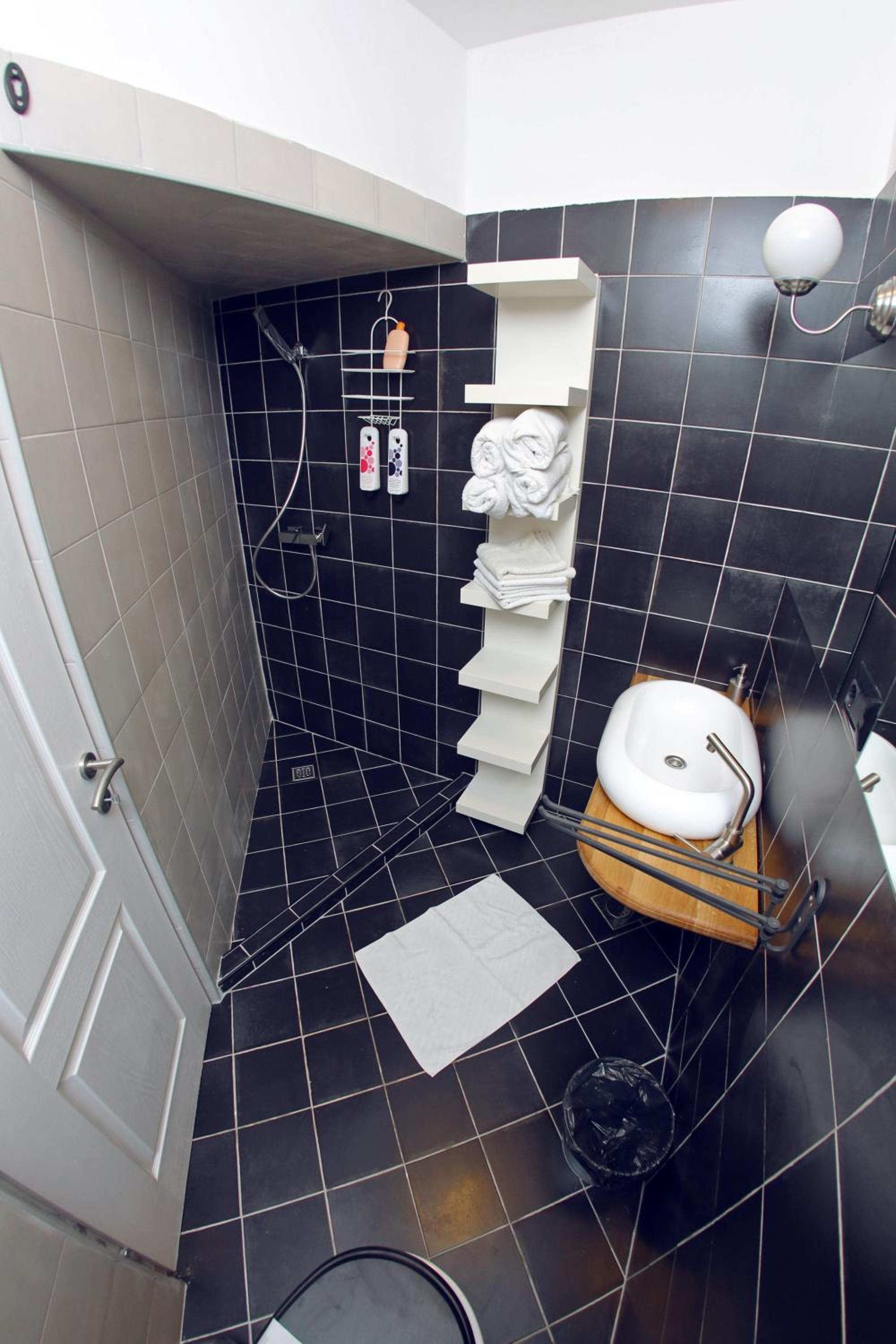 Photo 40
