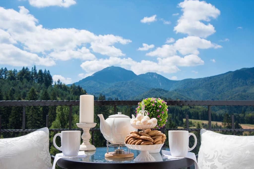 Charming Villa in a Private Mountain Resort view 3