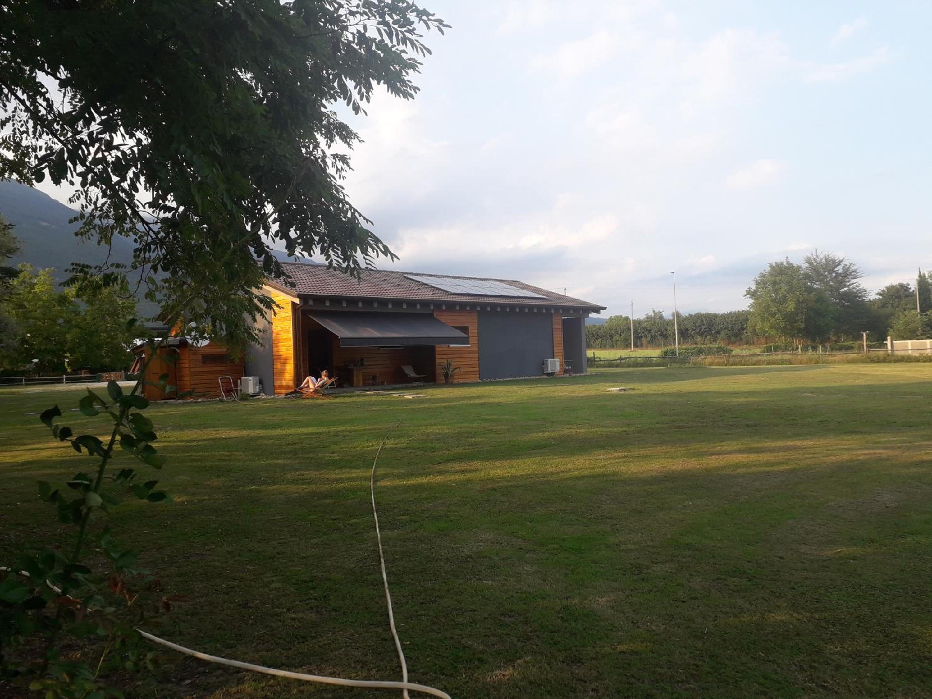 Photo 6