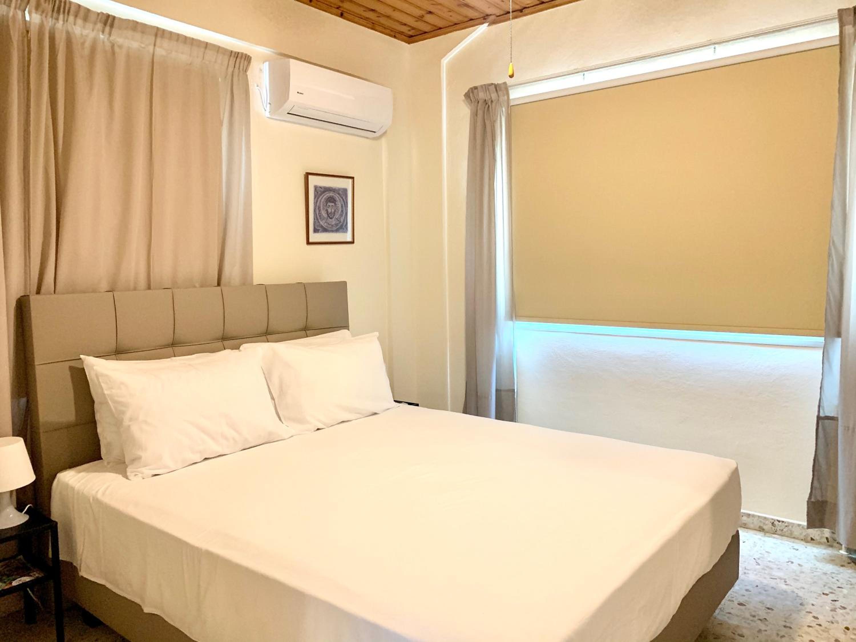 Himonas Apartments