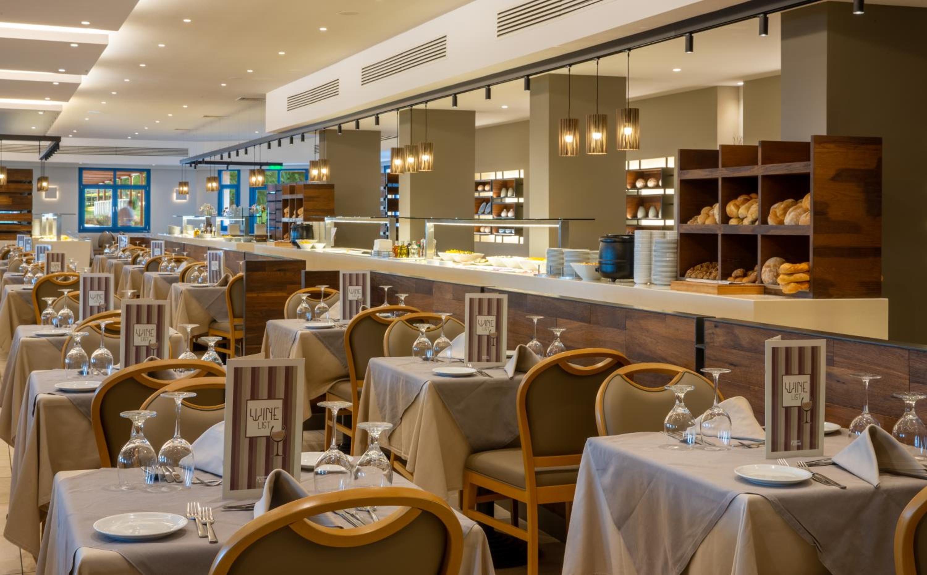 restaurant