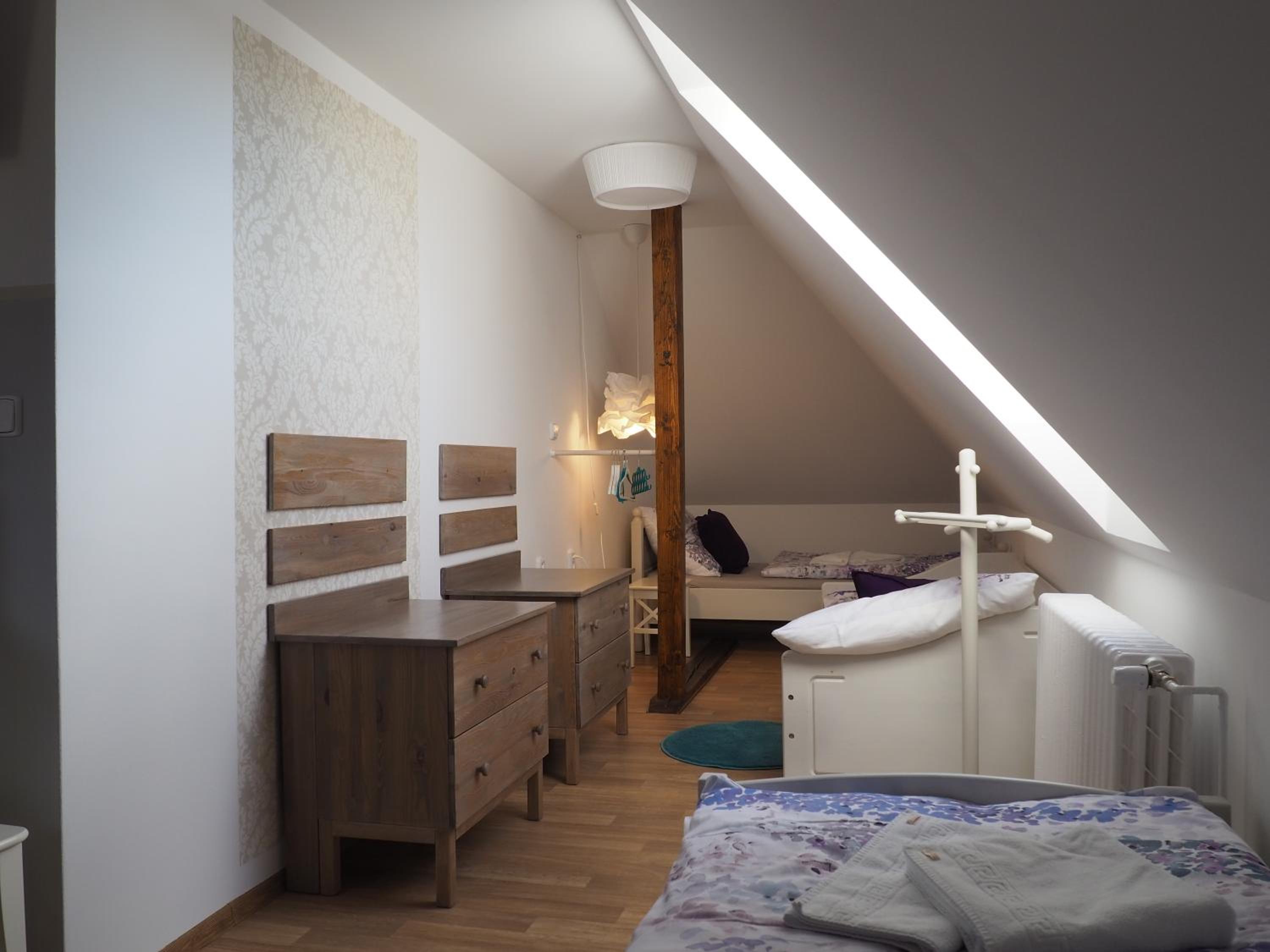 Apartmány U Václava - 7 minut od letiště Václava Havla - parkování zdarma