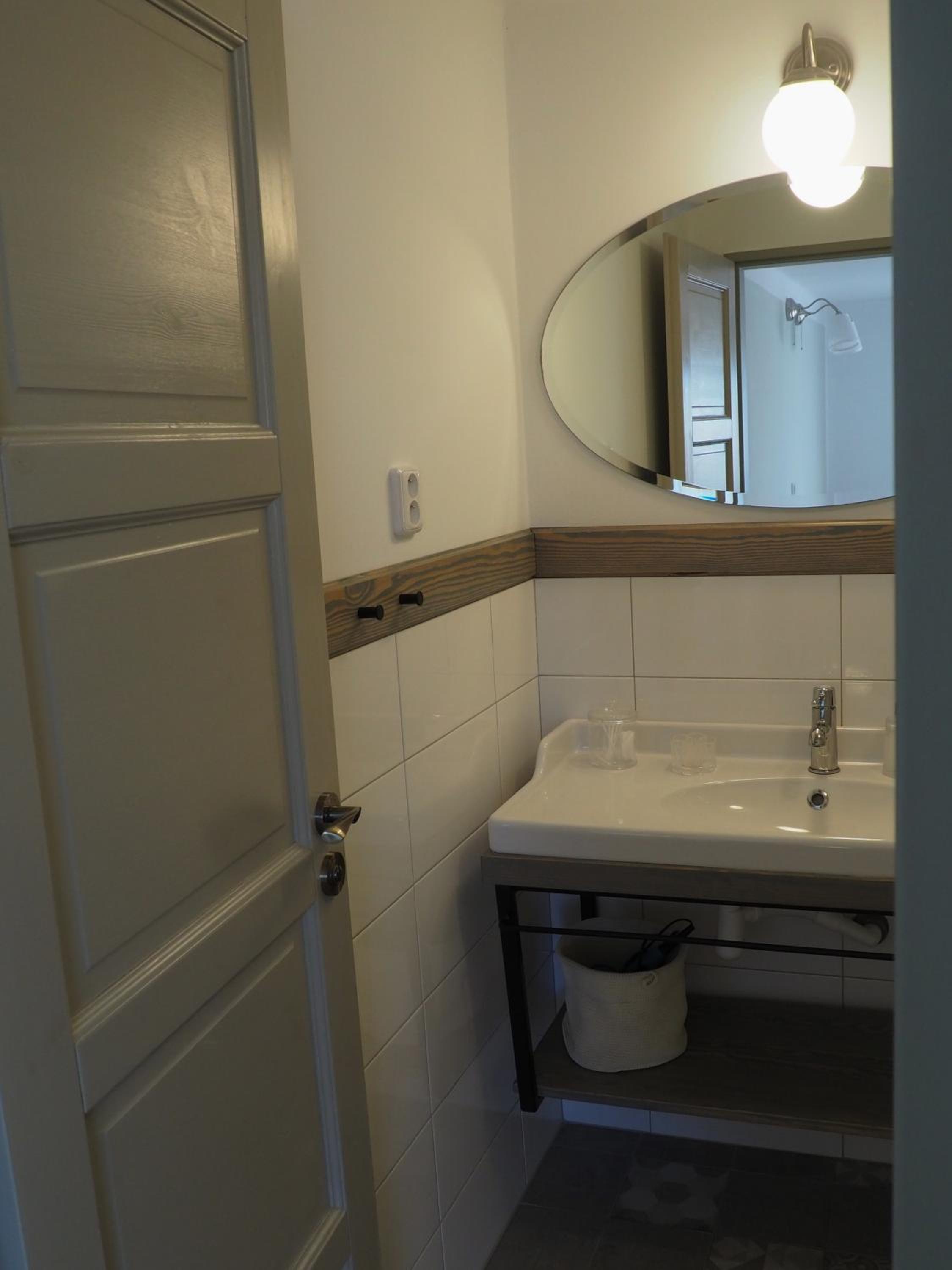 Apartmány U Václava - 7 minut od letiště Václava Havla - parkování zdarma