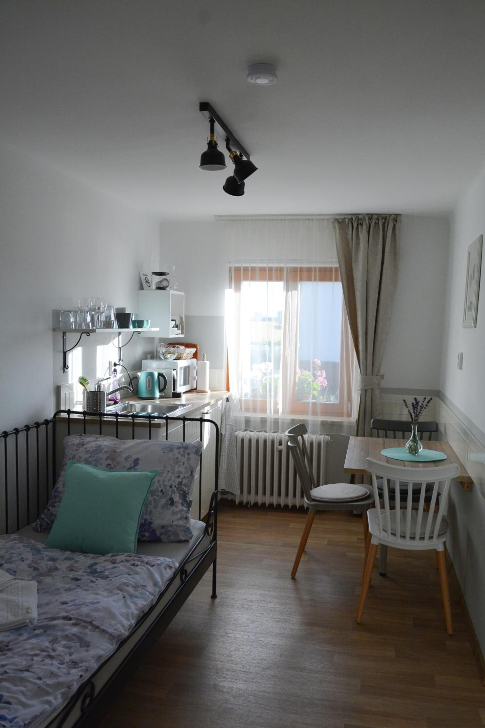 Apartmány U Václava - 7 minut od letiště Václava Havla - parkování zdarma