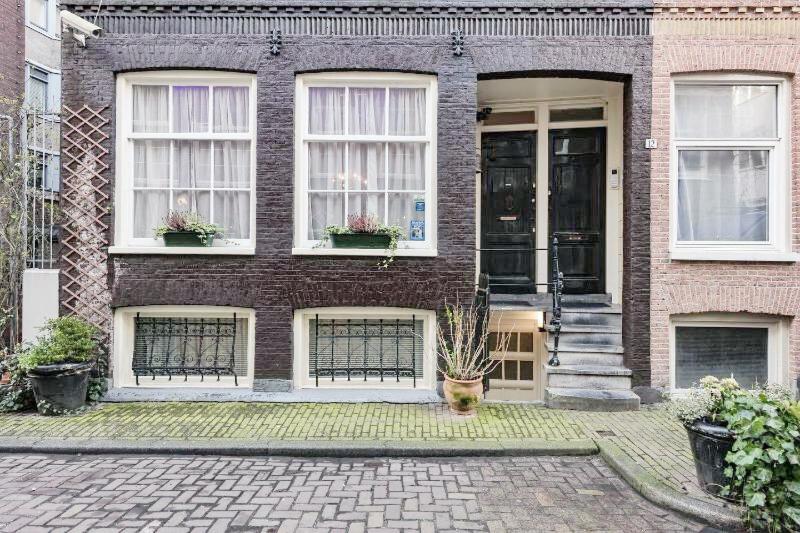 Amsterdam Home