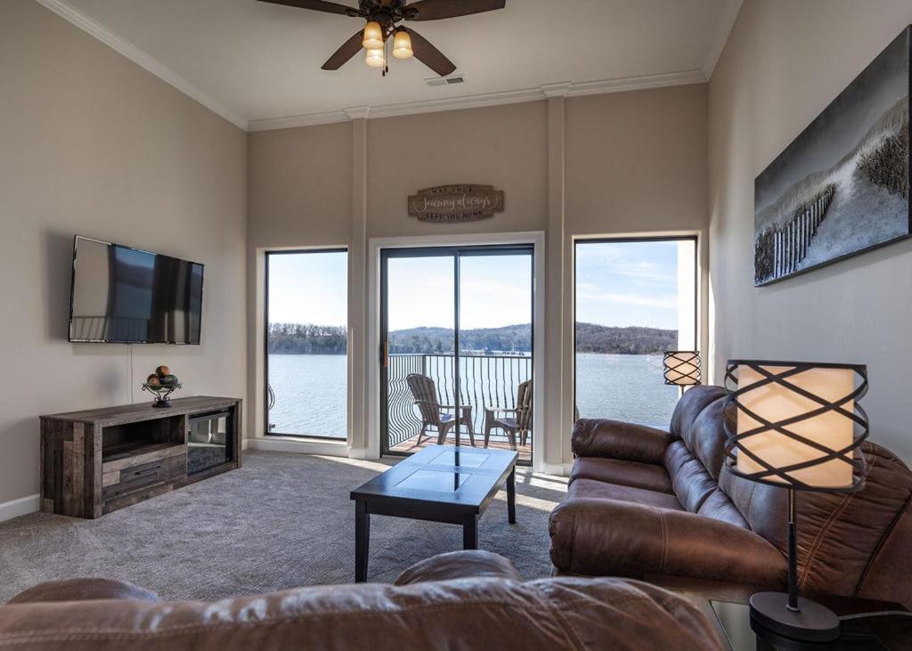 D'Monaco Resort Condos on Table Rock Lake - Property Image 46