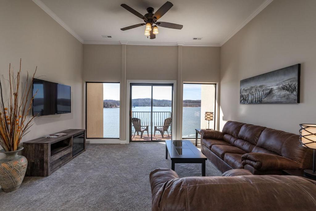 D'Monaco Resort Condos on Table Rock Lake - Property Image 38