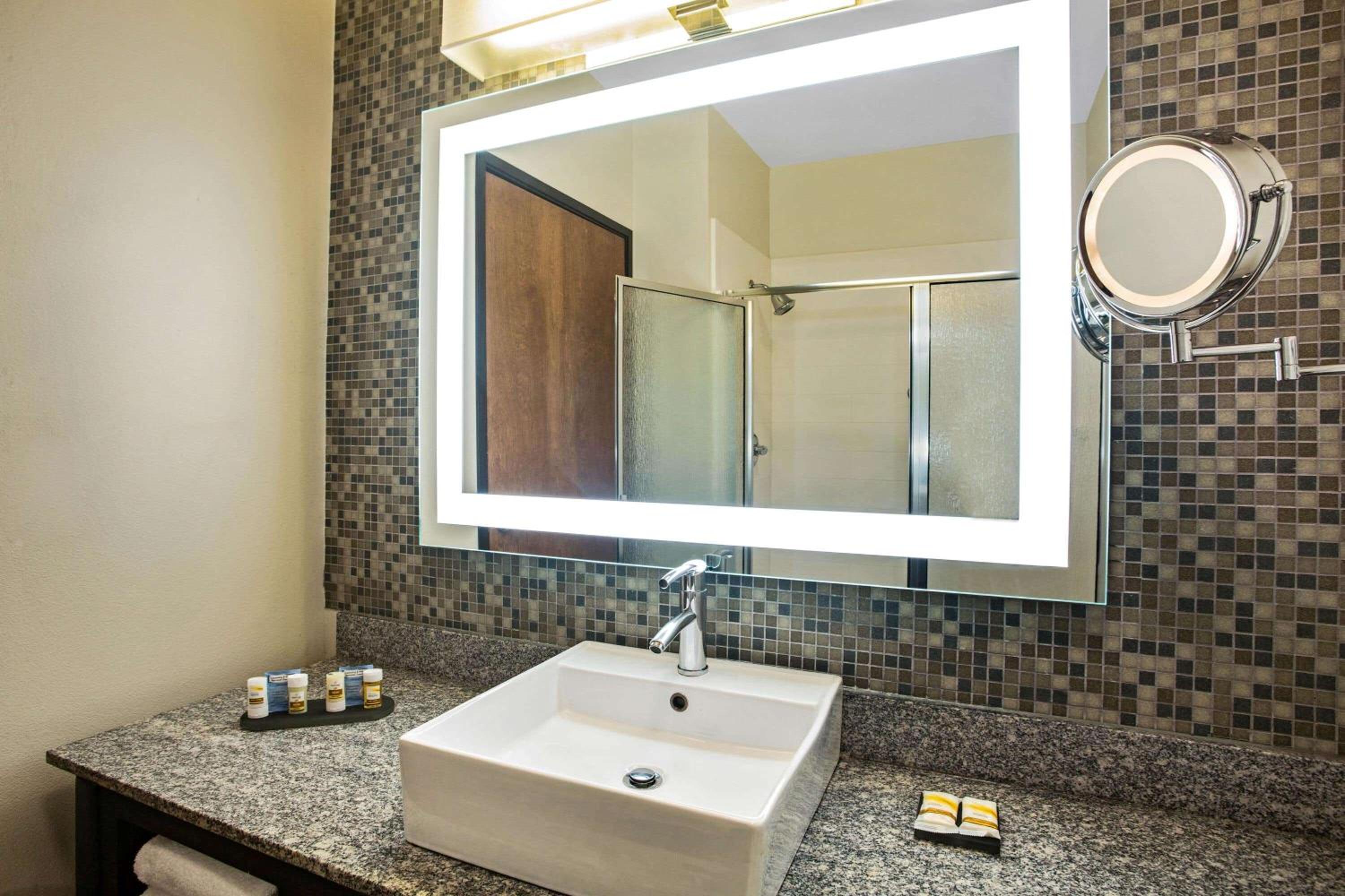 La Quinta by Wyndham Austin NW/Lakeline Mall - Property Image 9