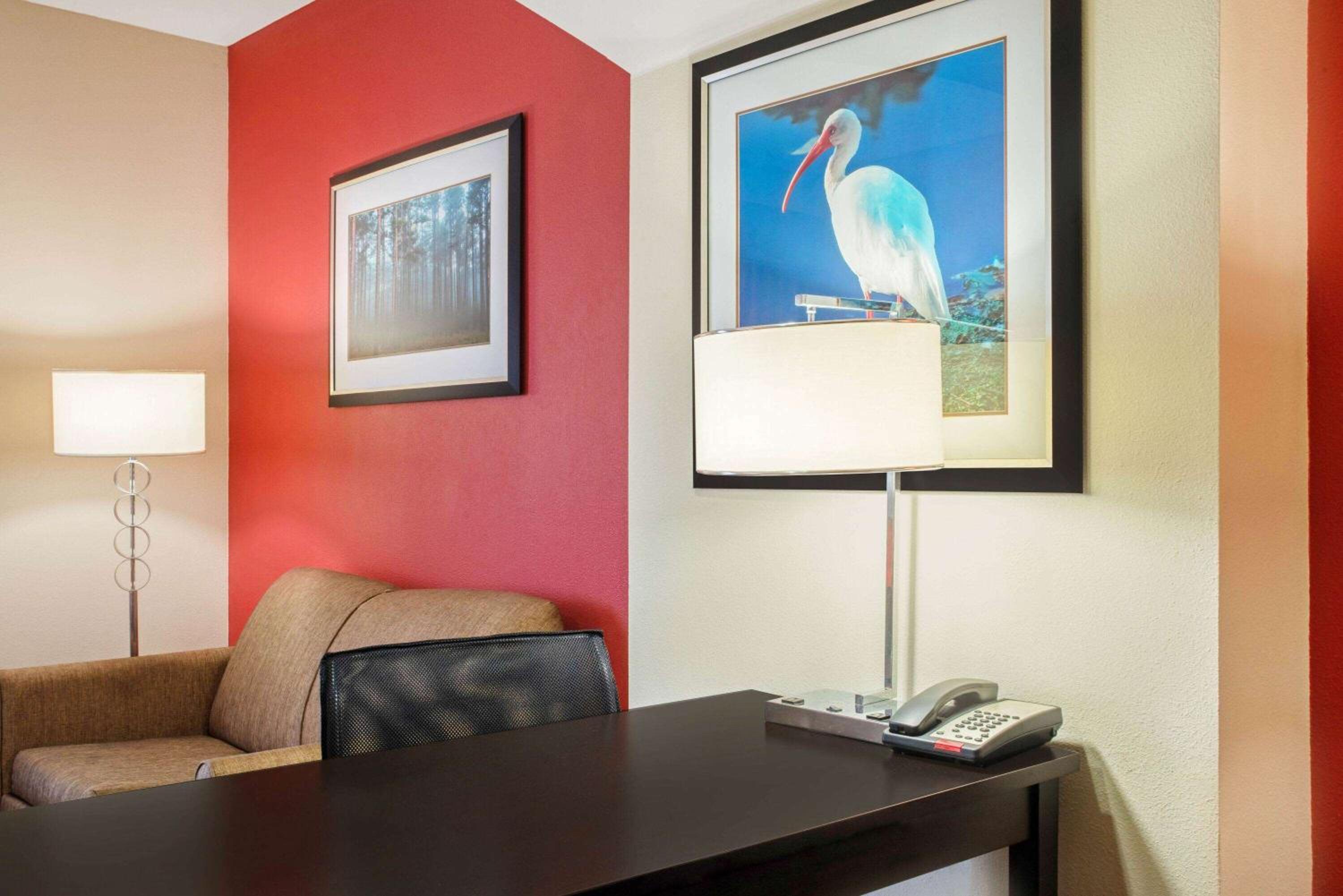 Leesville Vacations - La Quinta by Wyndham Leesville Ft. Polk - Property Image 3