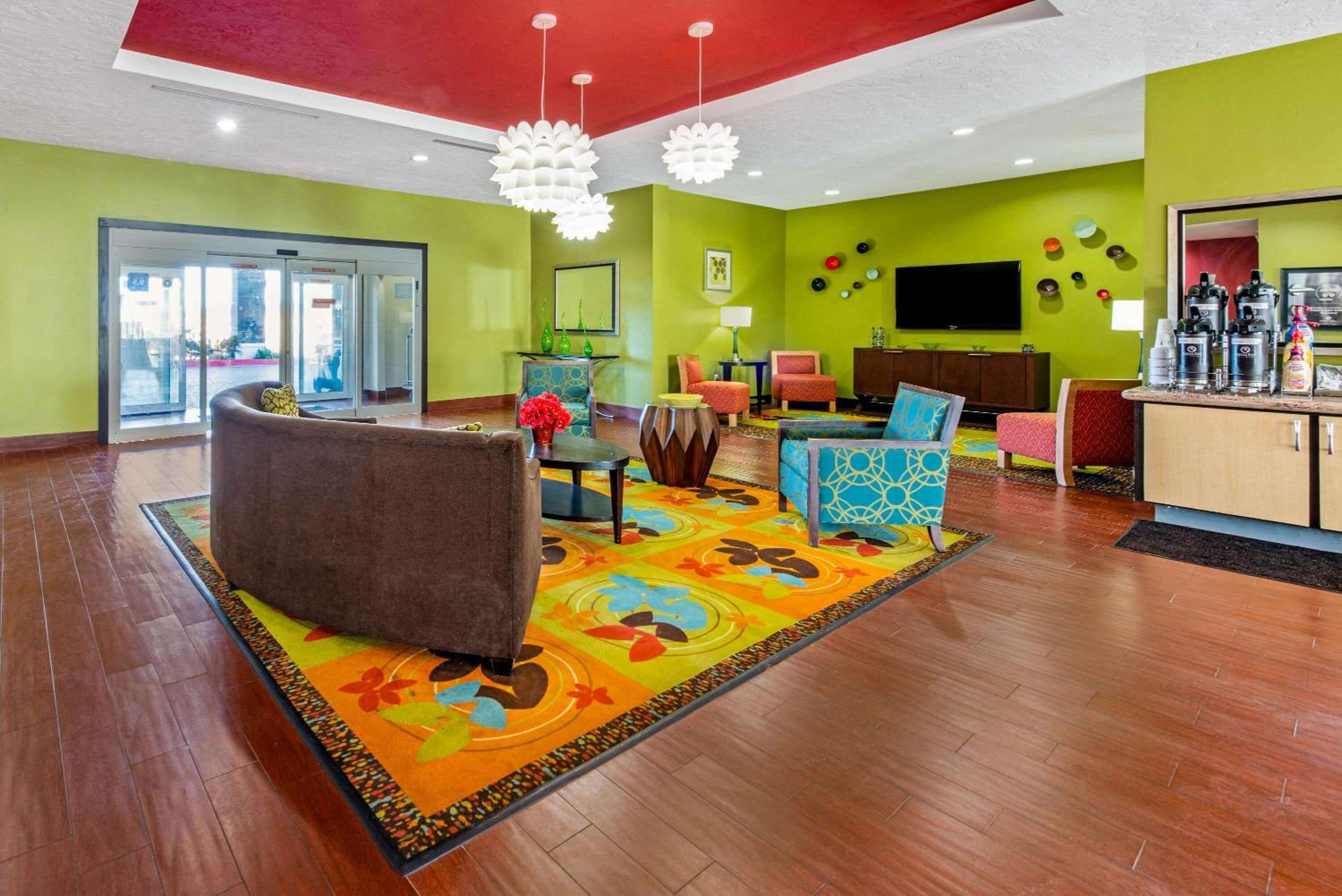 Leesville Vacations - La Quinta by Wyndham Leesville Ft. Polk - Property Image 5