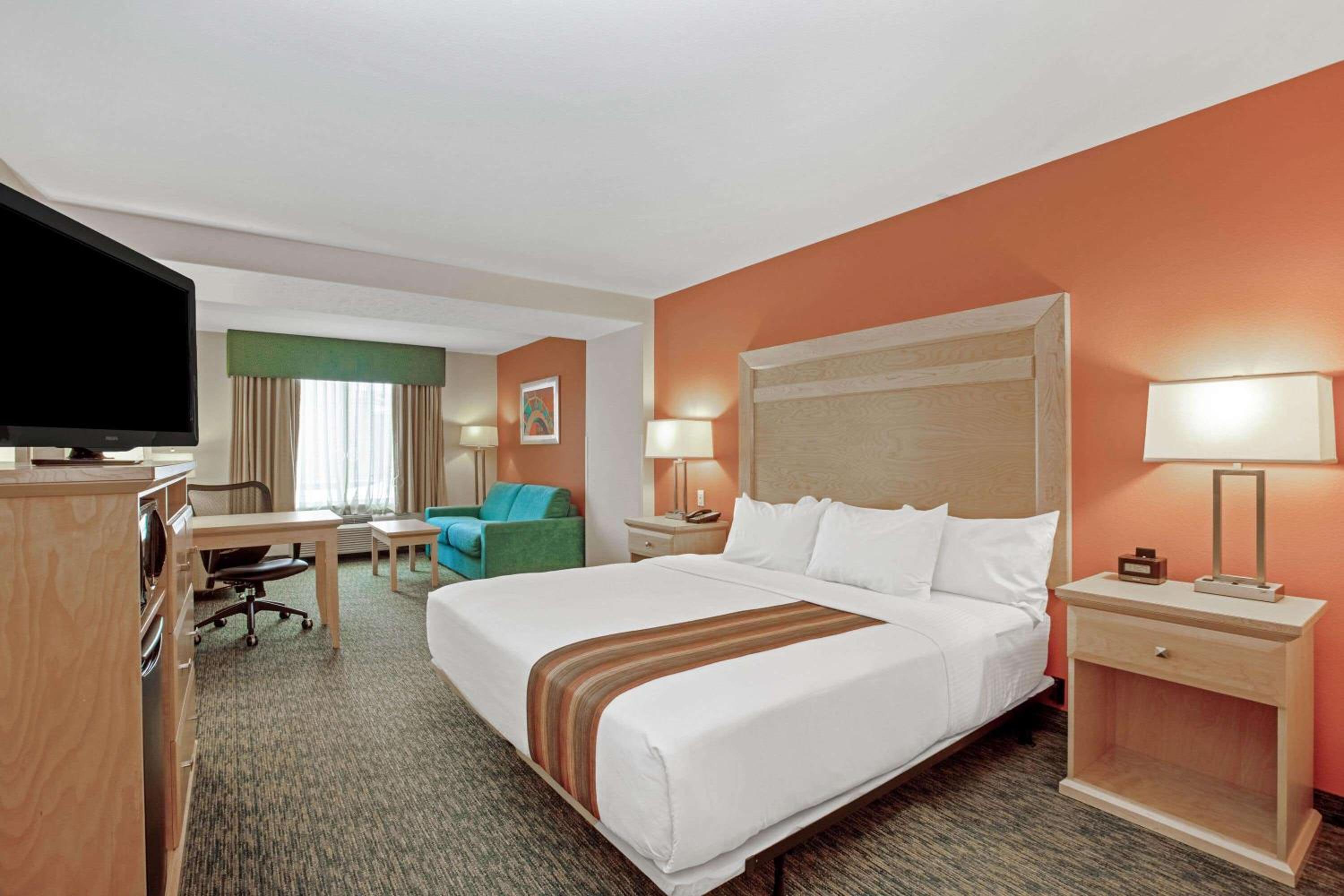 La Quinta by Wyndham Grand Forks
