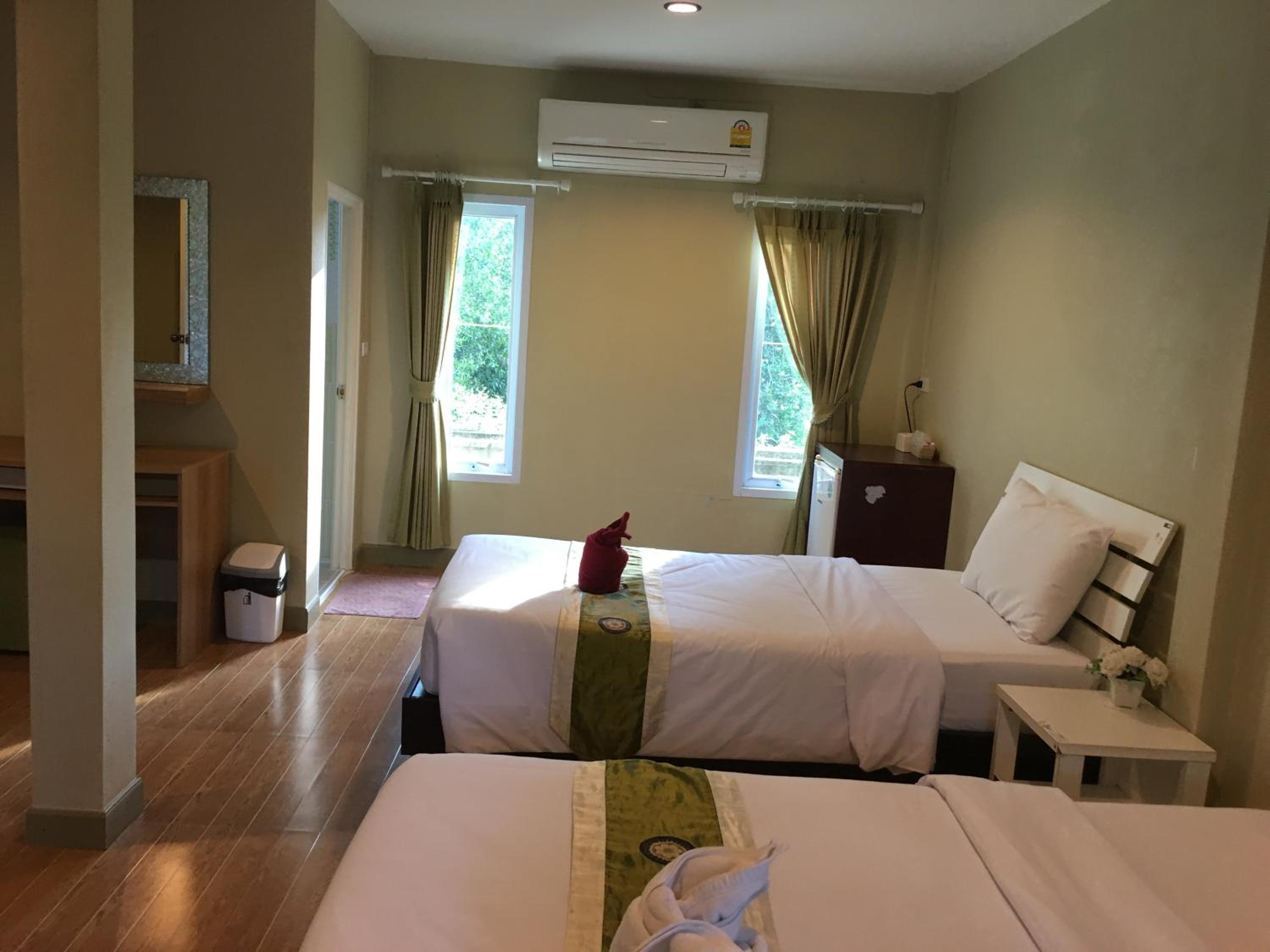 Siriburi Resort