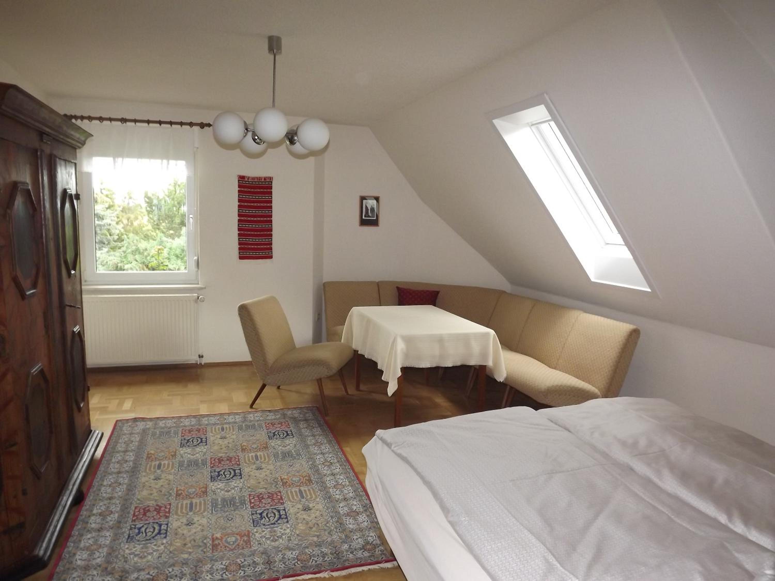 Große Ferienwohnung am grünen Stadtrand view 2