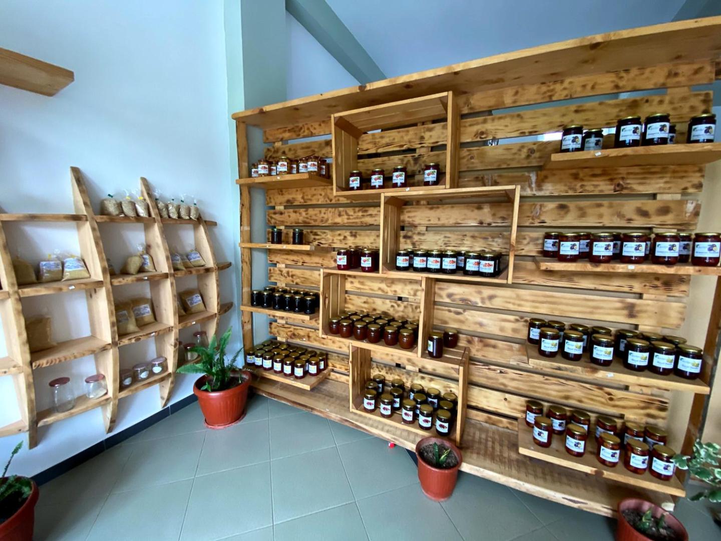 Nëna Dashuri Agroturizëm