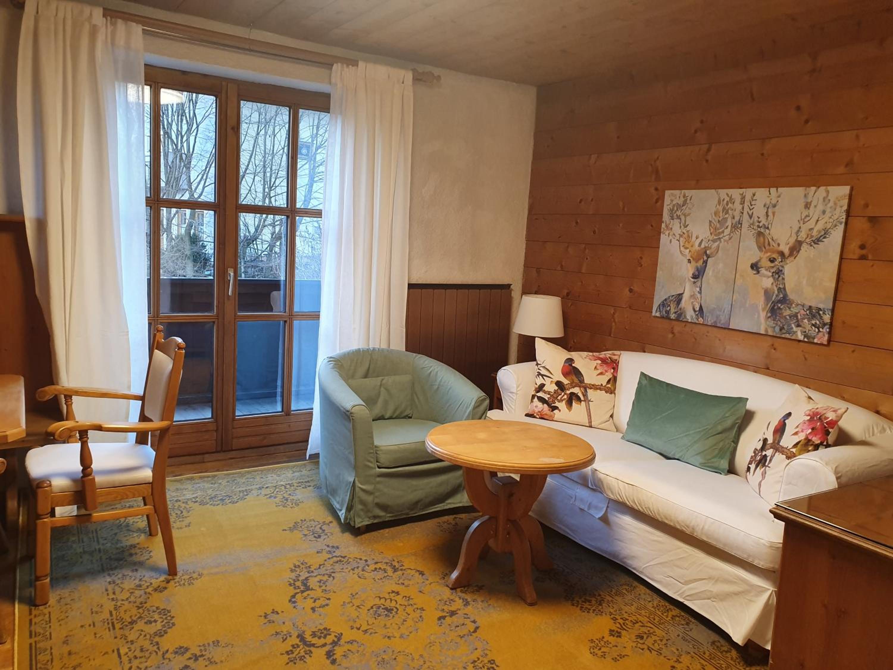 Appartement Pension Bäckenhäusl FERIENWOHNUNGEN Chalets Hütten Komfortzimmer