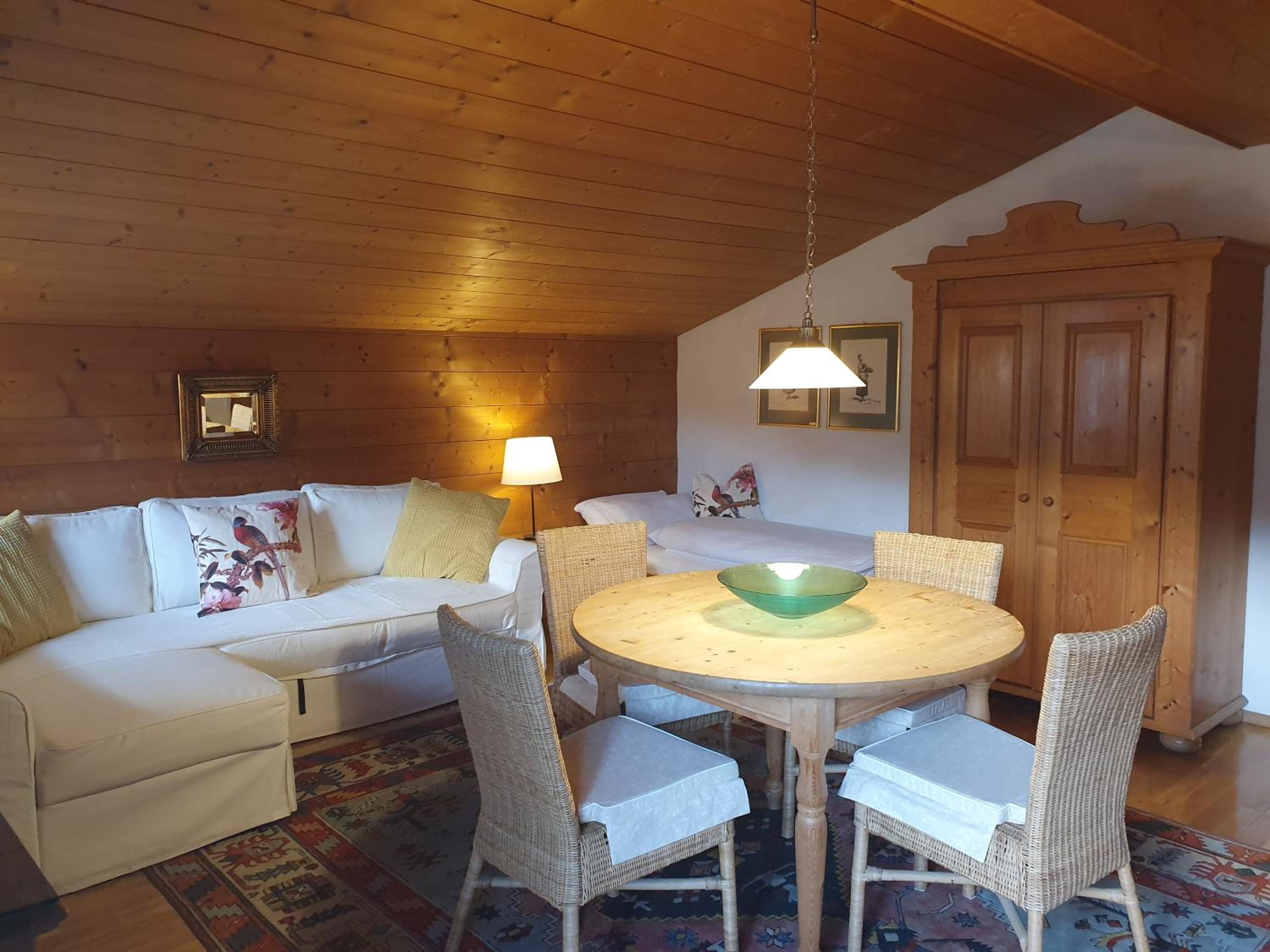 Appartement Pension Bäckenhäusl FERIENWOHNUNGEN Chalets Hütten Komfortzimmer