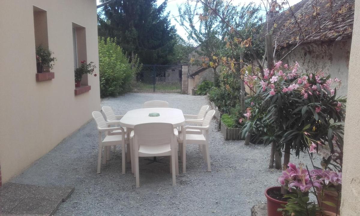 Photo 6