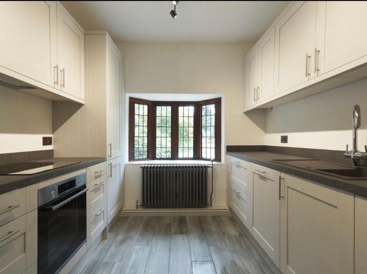 Luxury 3 Bed House on the Estate of 17th Century Manor House