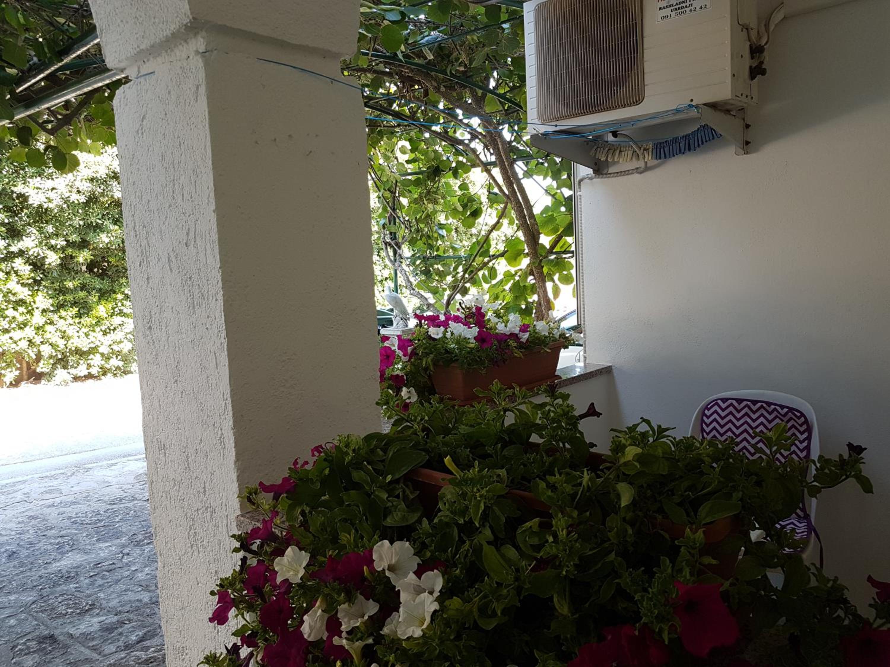 APARTMAN LUKA view 3