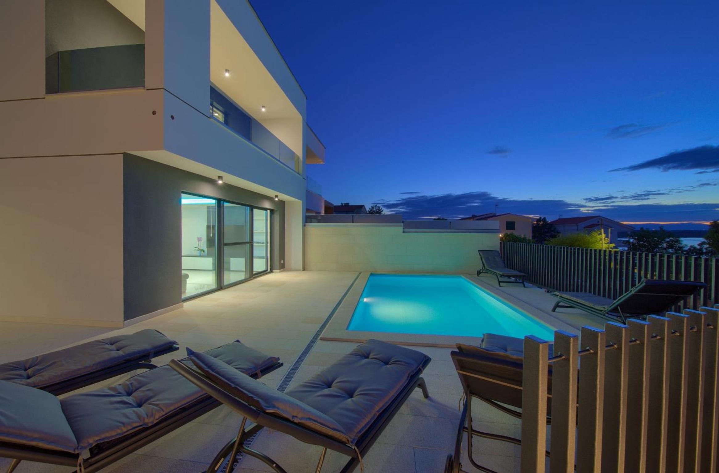 Villa Dama view 3