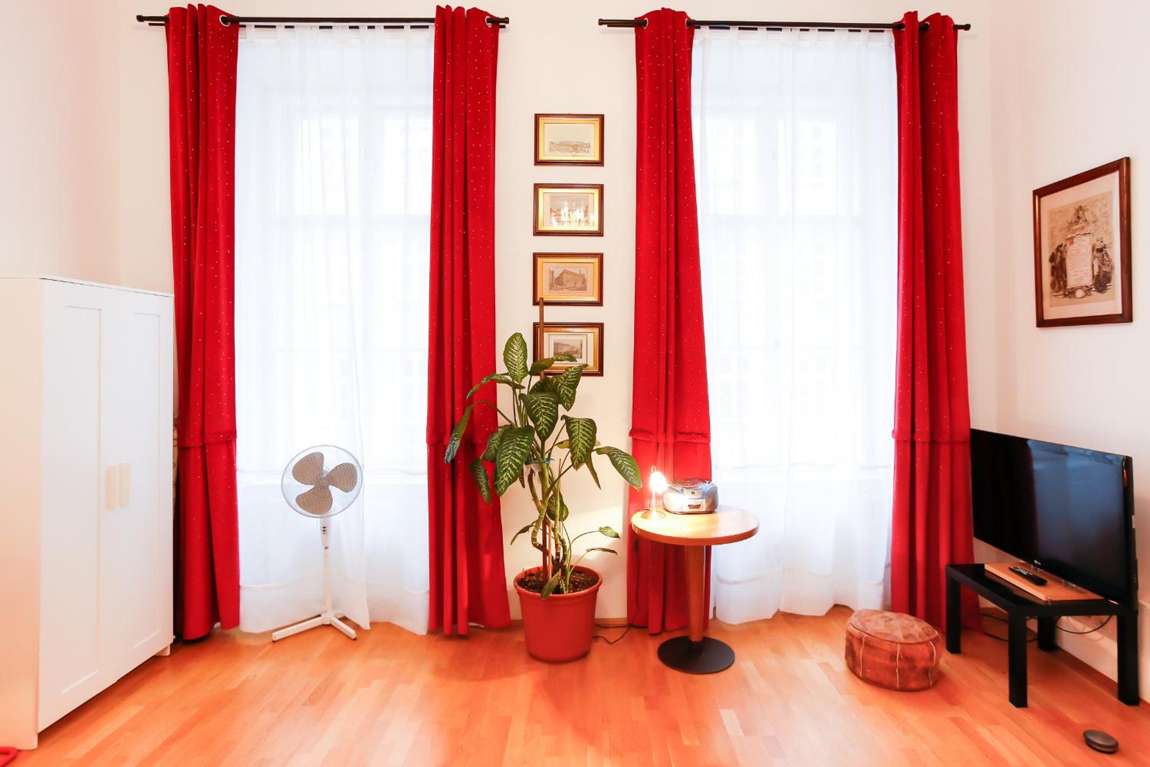 Apartments Opera