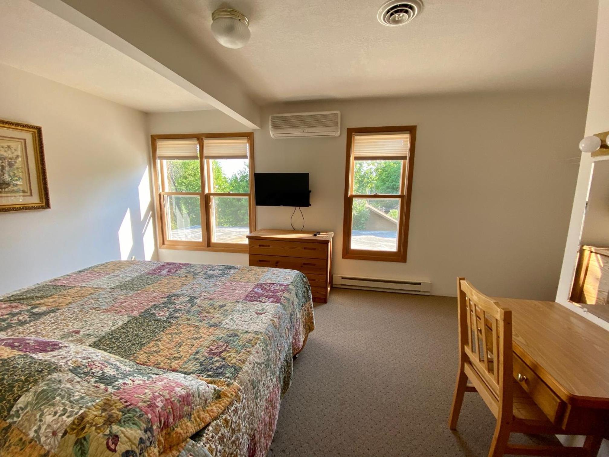 Peters Sunset Beach Resort and Golf