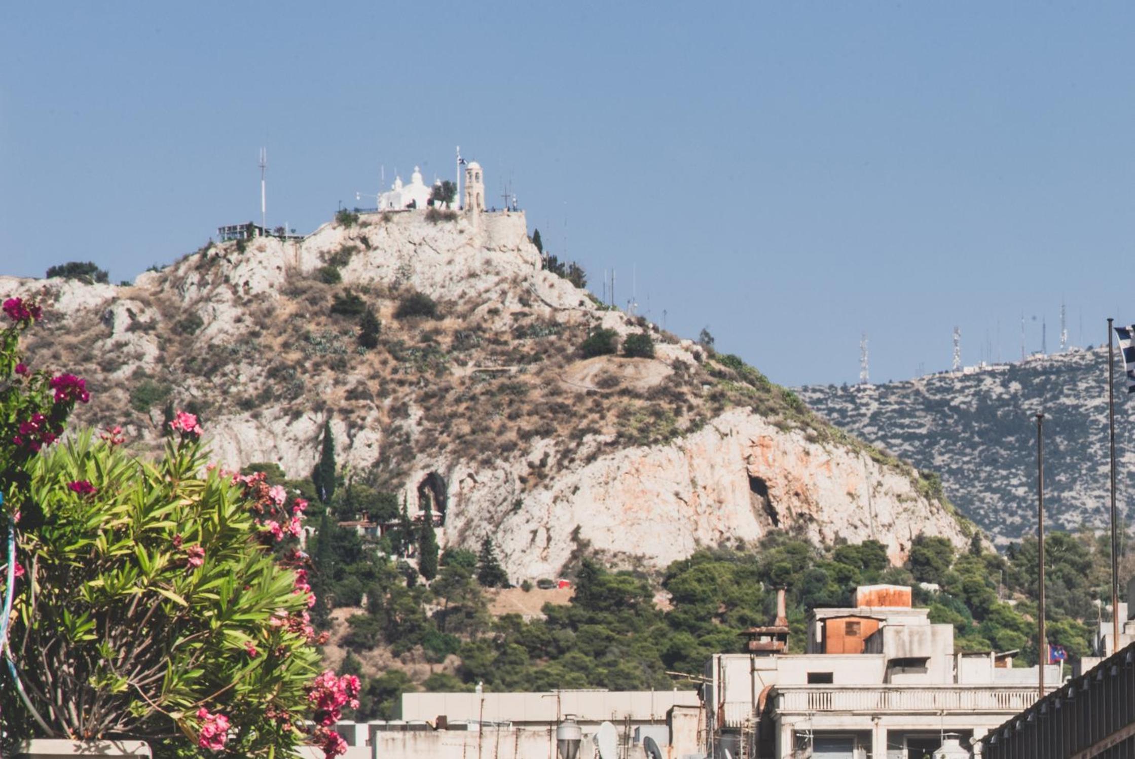 Acropolis View - Living Stone Sapphire Apartment