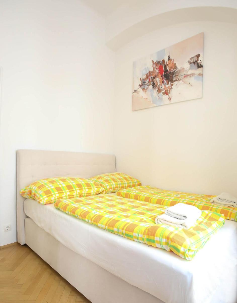 Apartments Opera