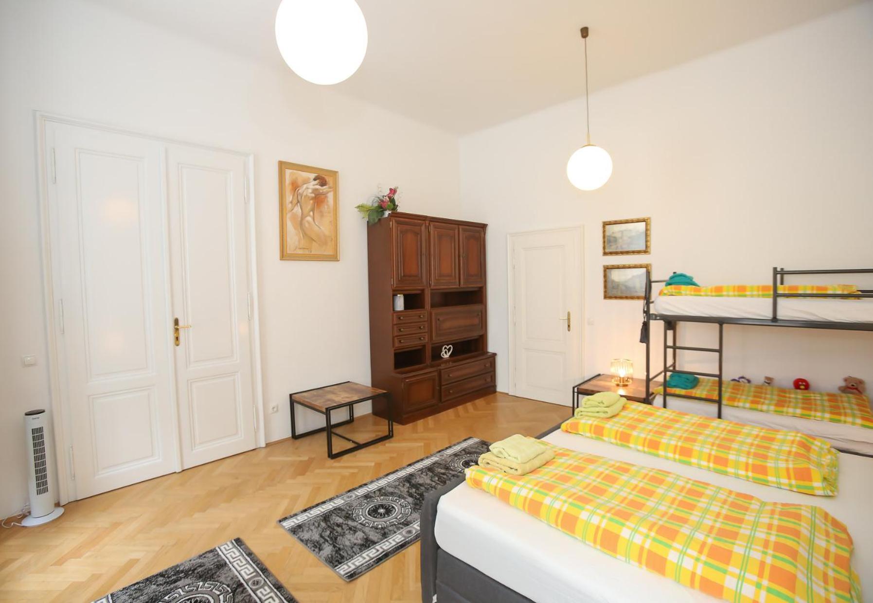 Apartments Opera