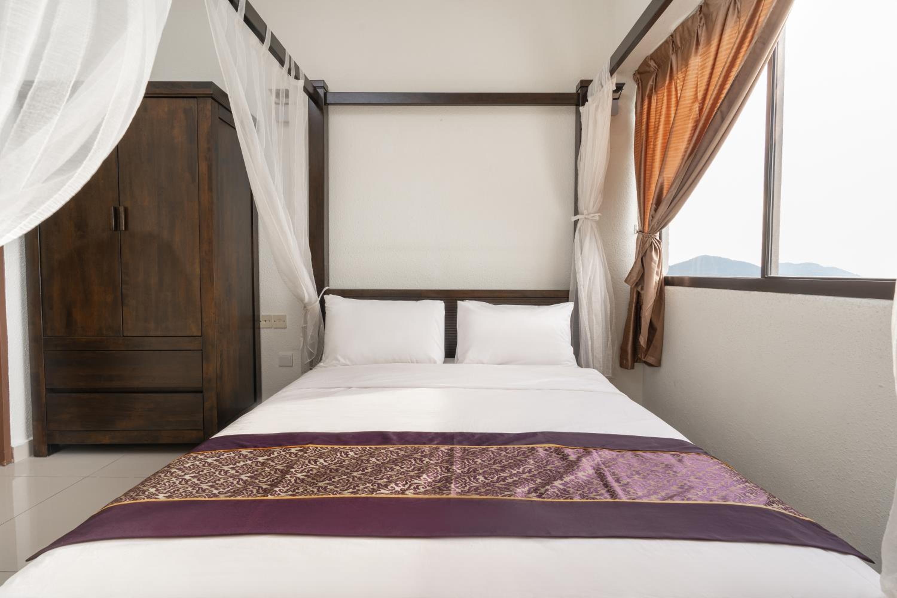 DELUXE Suite Seaview Batu Ferringhi 2304 - 2 Rooms photo 7