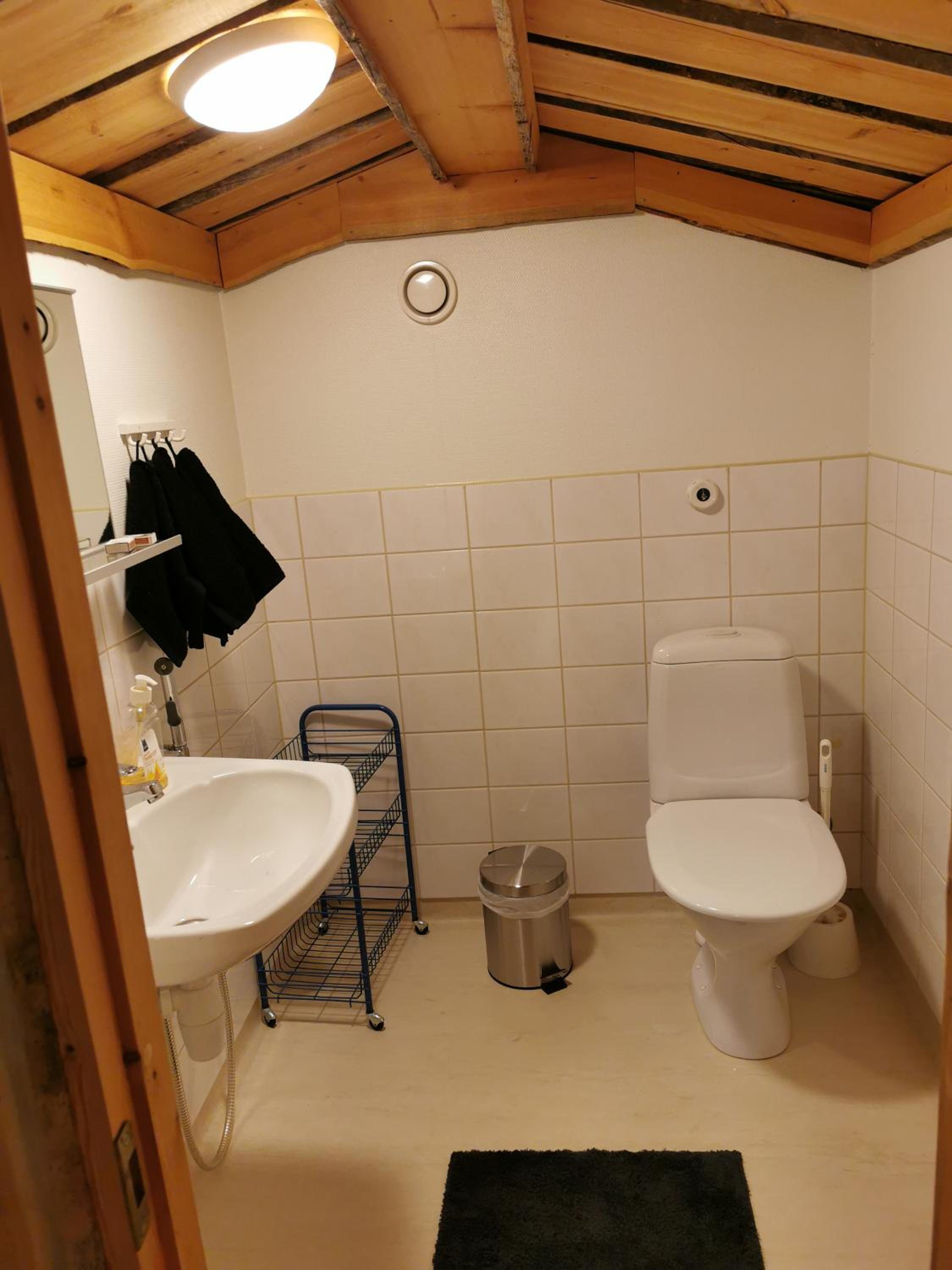 Photo 33