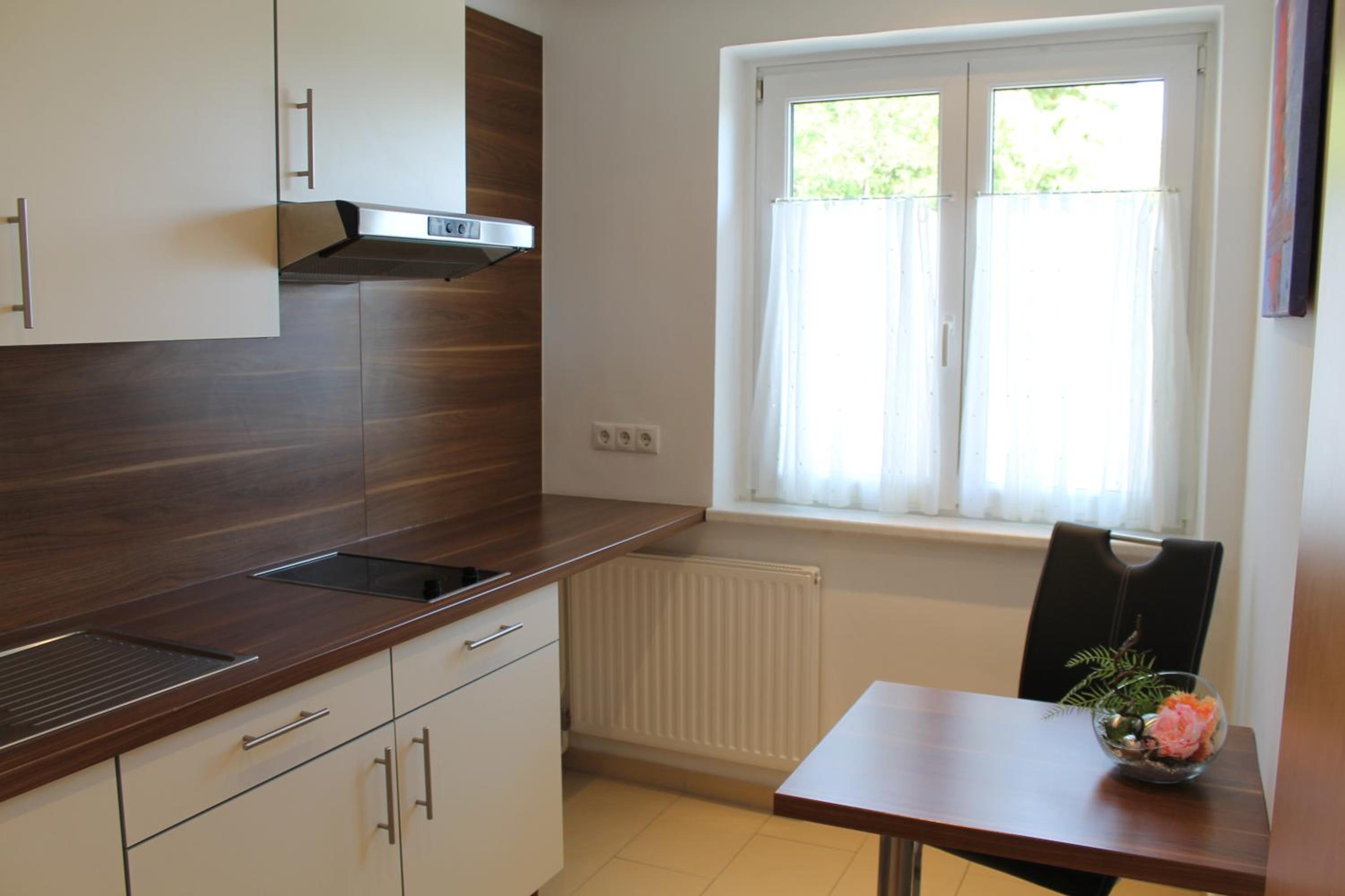 Pension Steinbichler - Apartments und Zimmer Check in 24-7