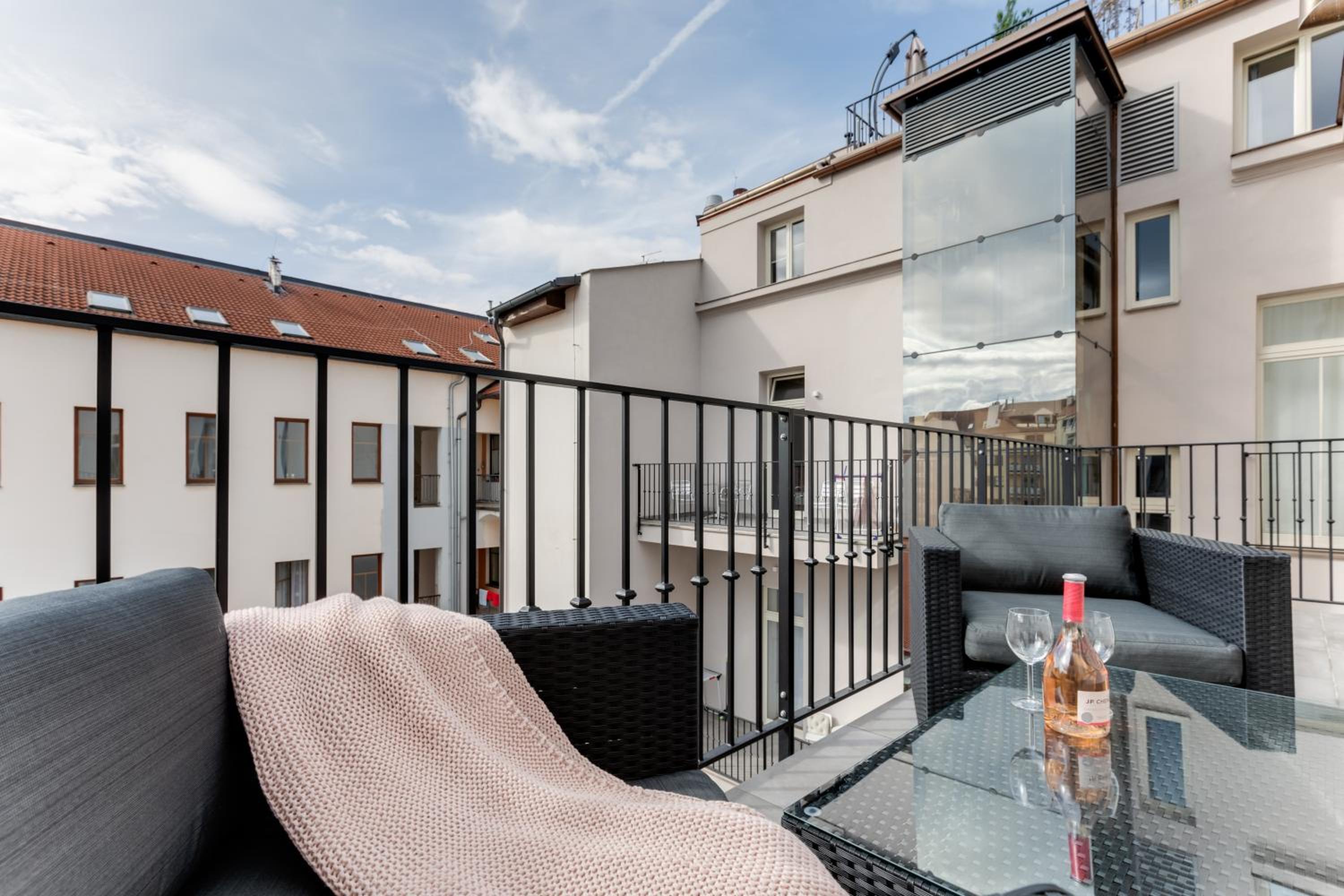Anděl design duplex, AC, garage