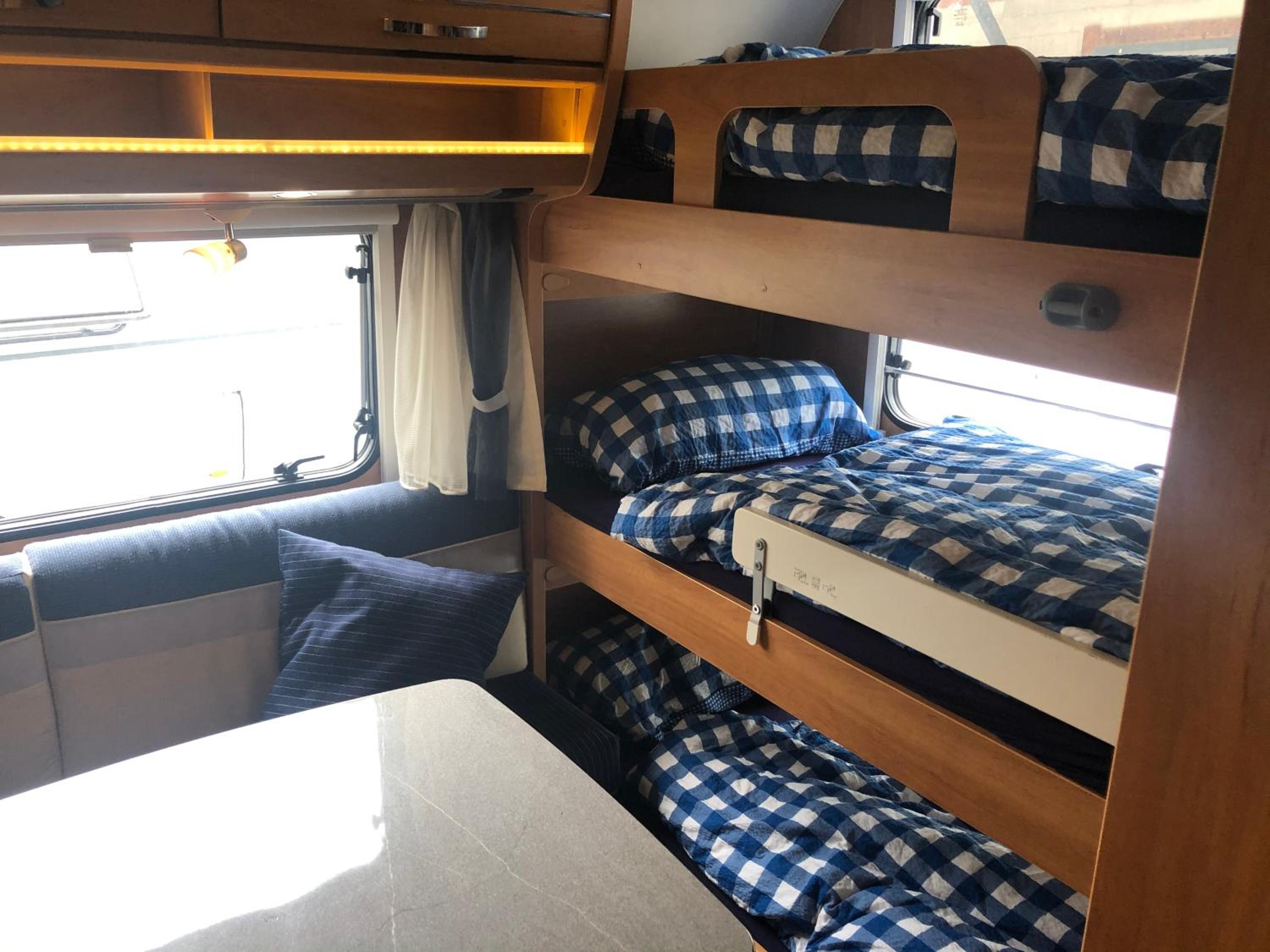 Zillerglückhütte - 5 Sterne Camping Aufenfeld