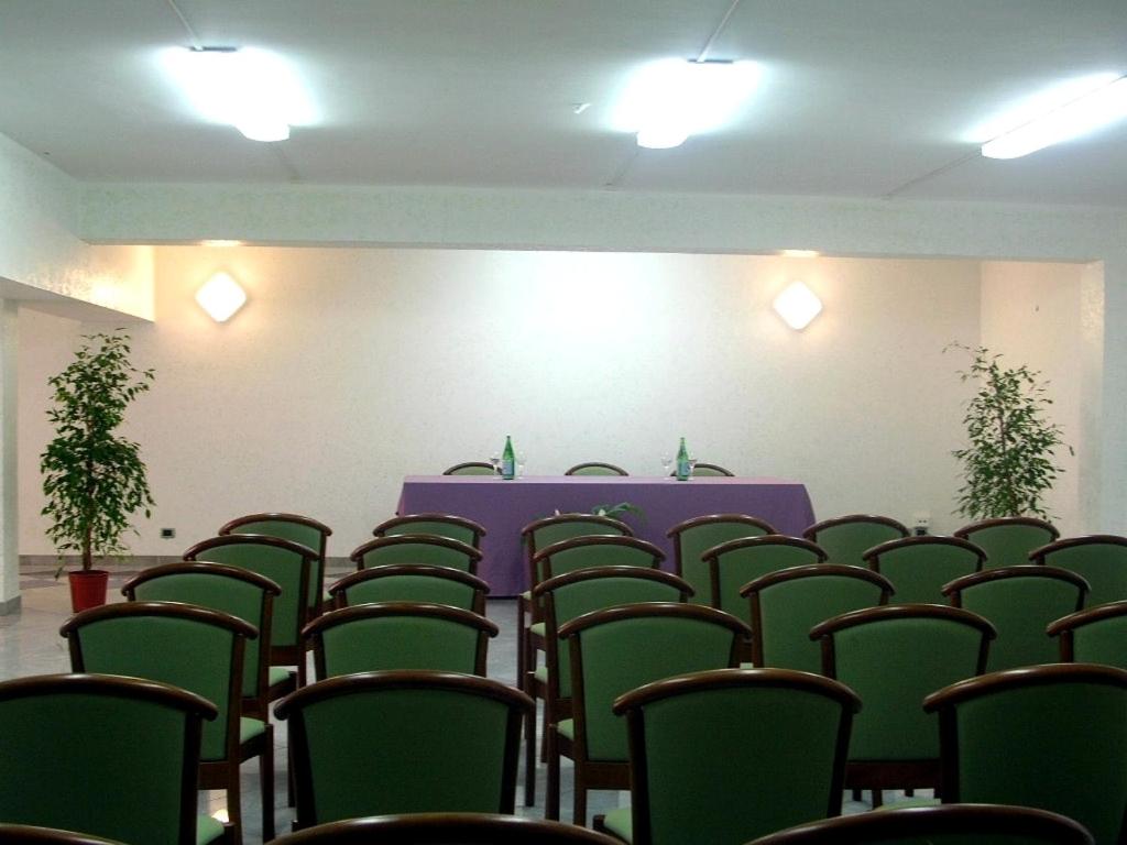 Sea Garden Hotel