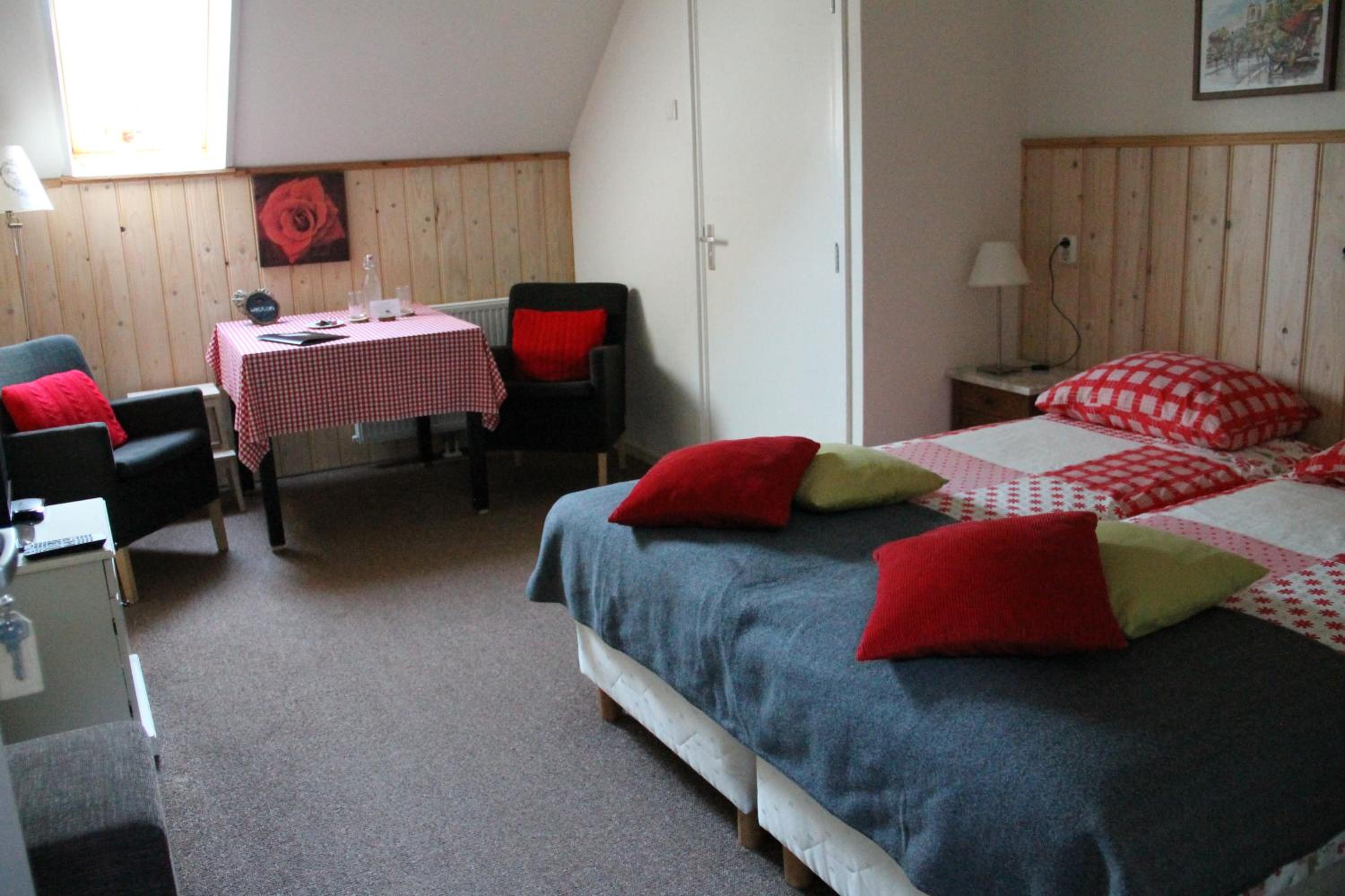 Photo 23