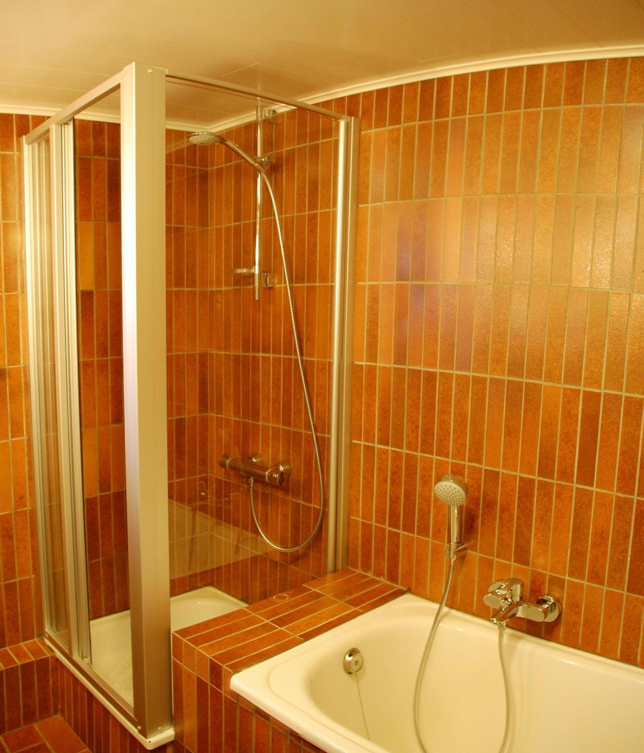 Ruhiges, gemütliches Ferienhaus mit großem Garten
