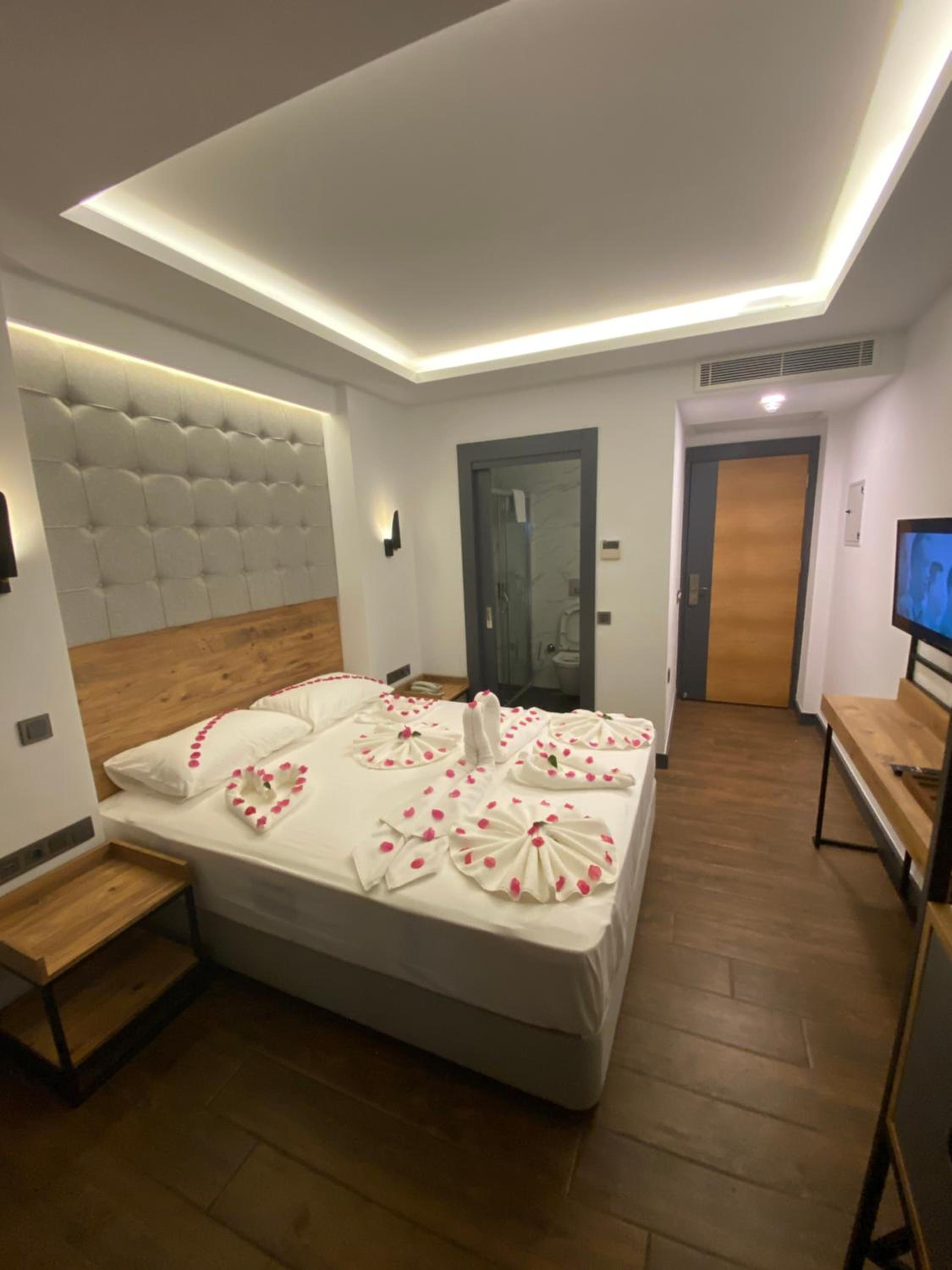 MİYAS LUXURY HOTEL - Image 35