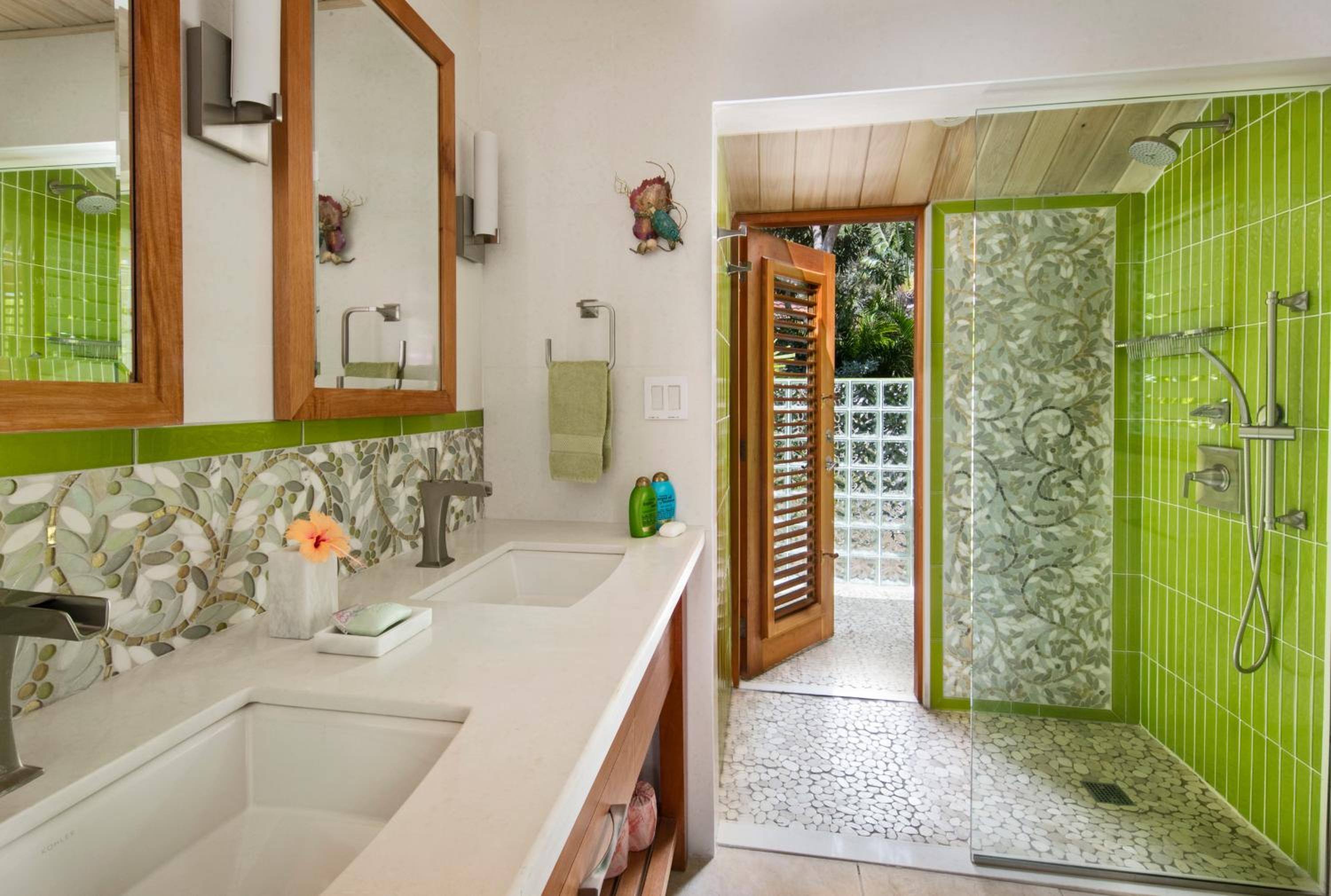 BEACHCOMBER VILLA