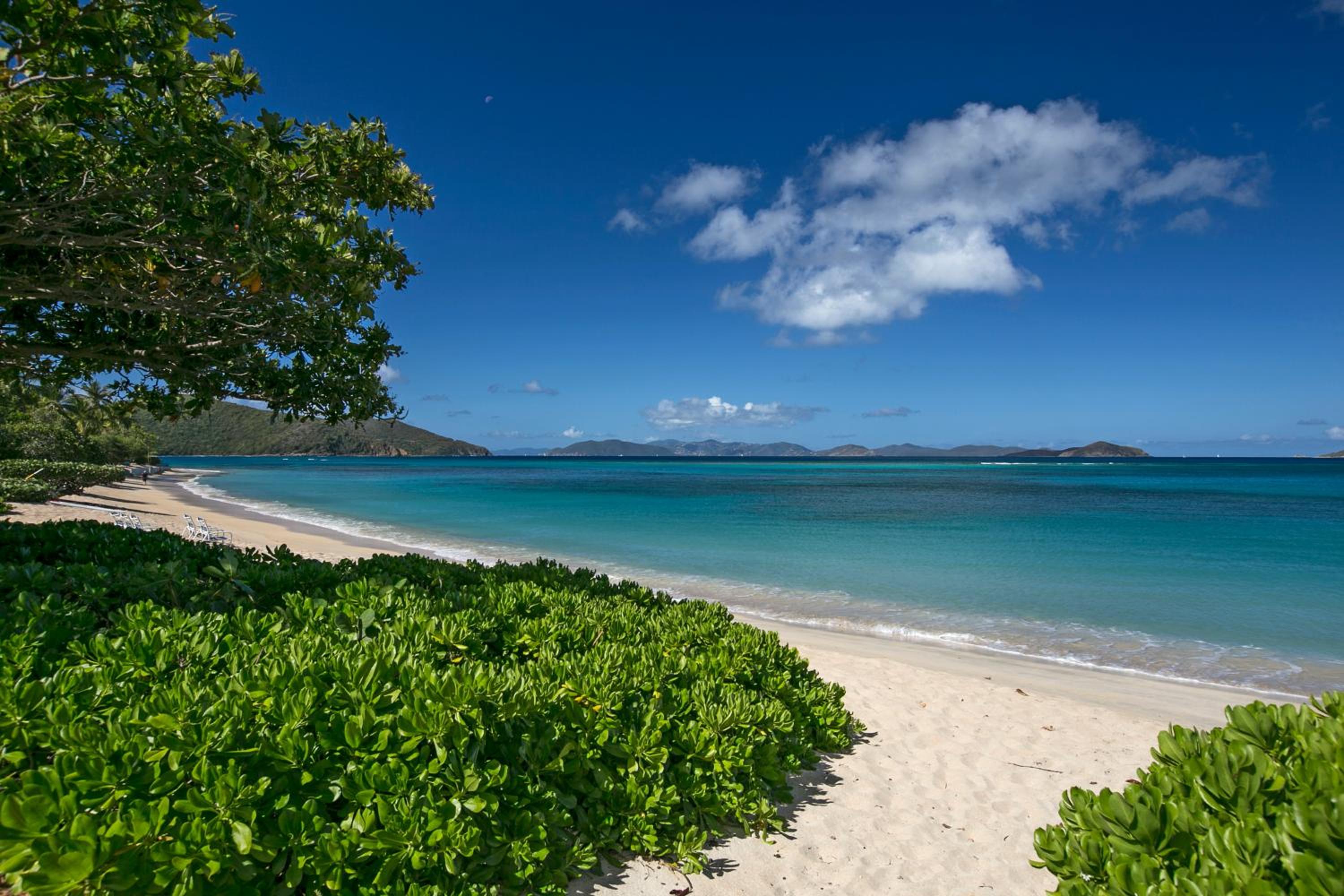 BEACHCOMBER VILLA