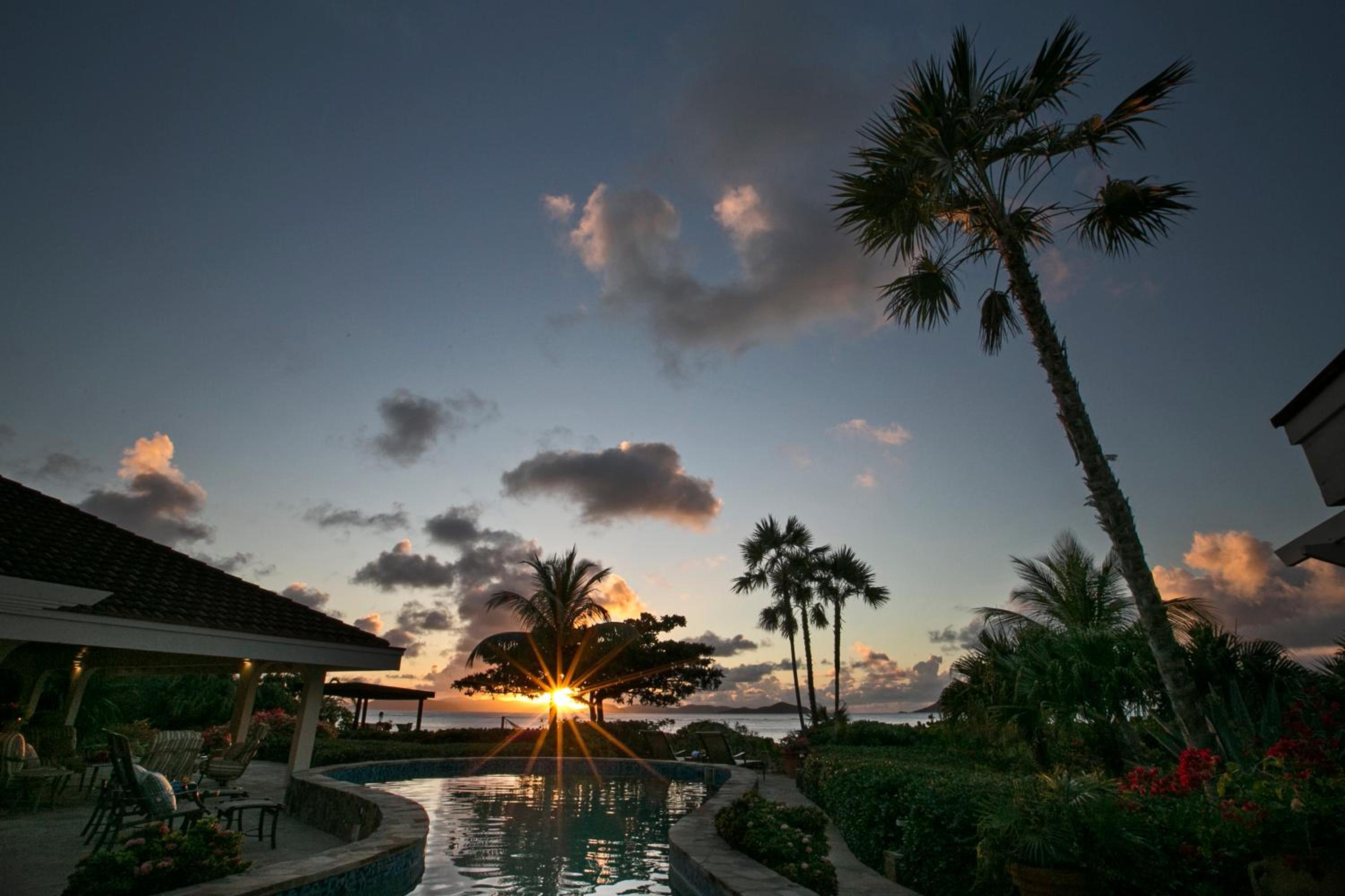 BEACHCOMBER VILLA