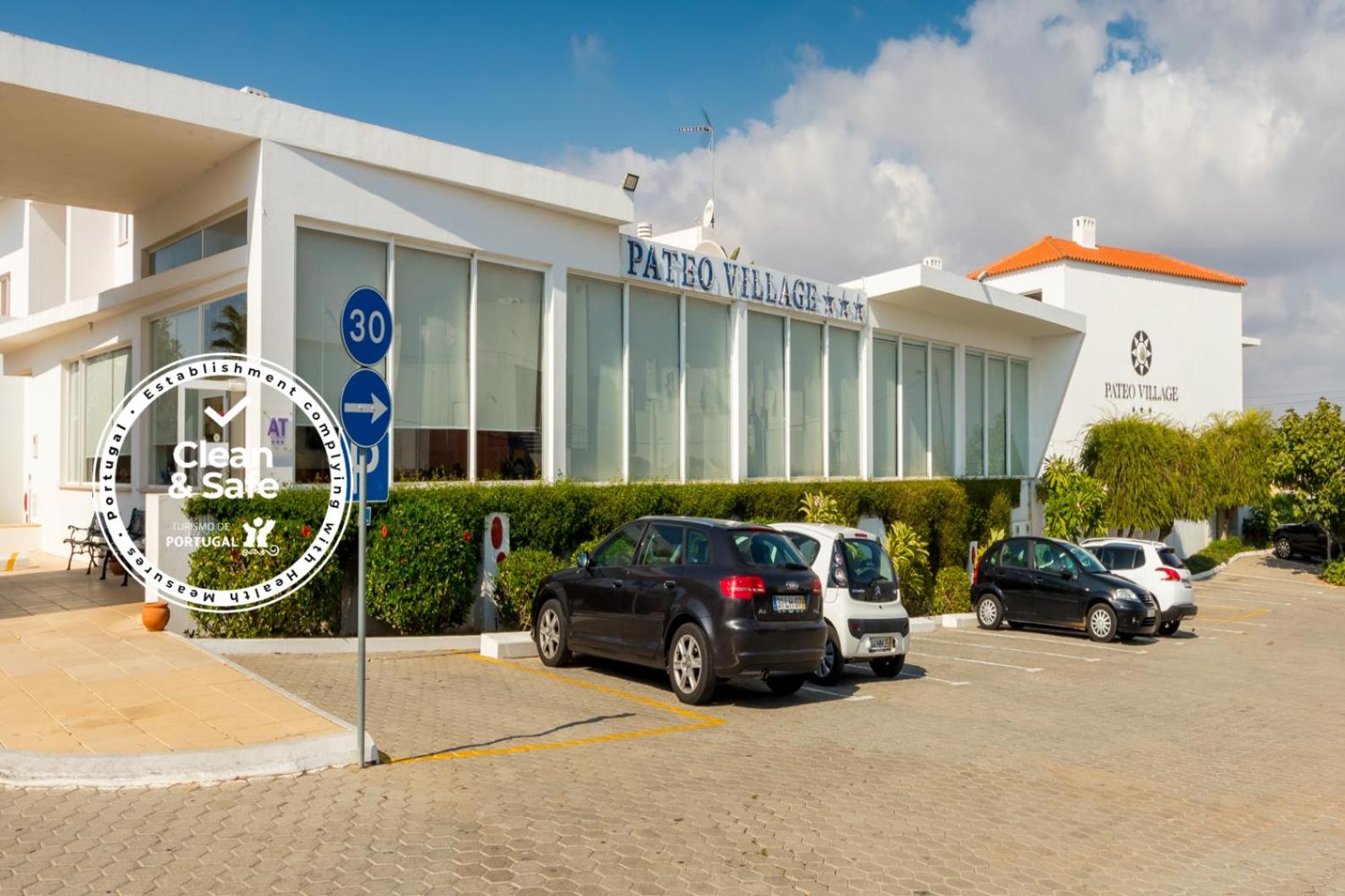 Hotel Pateo Village - Image 1